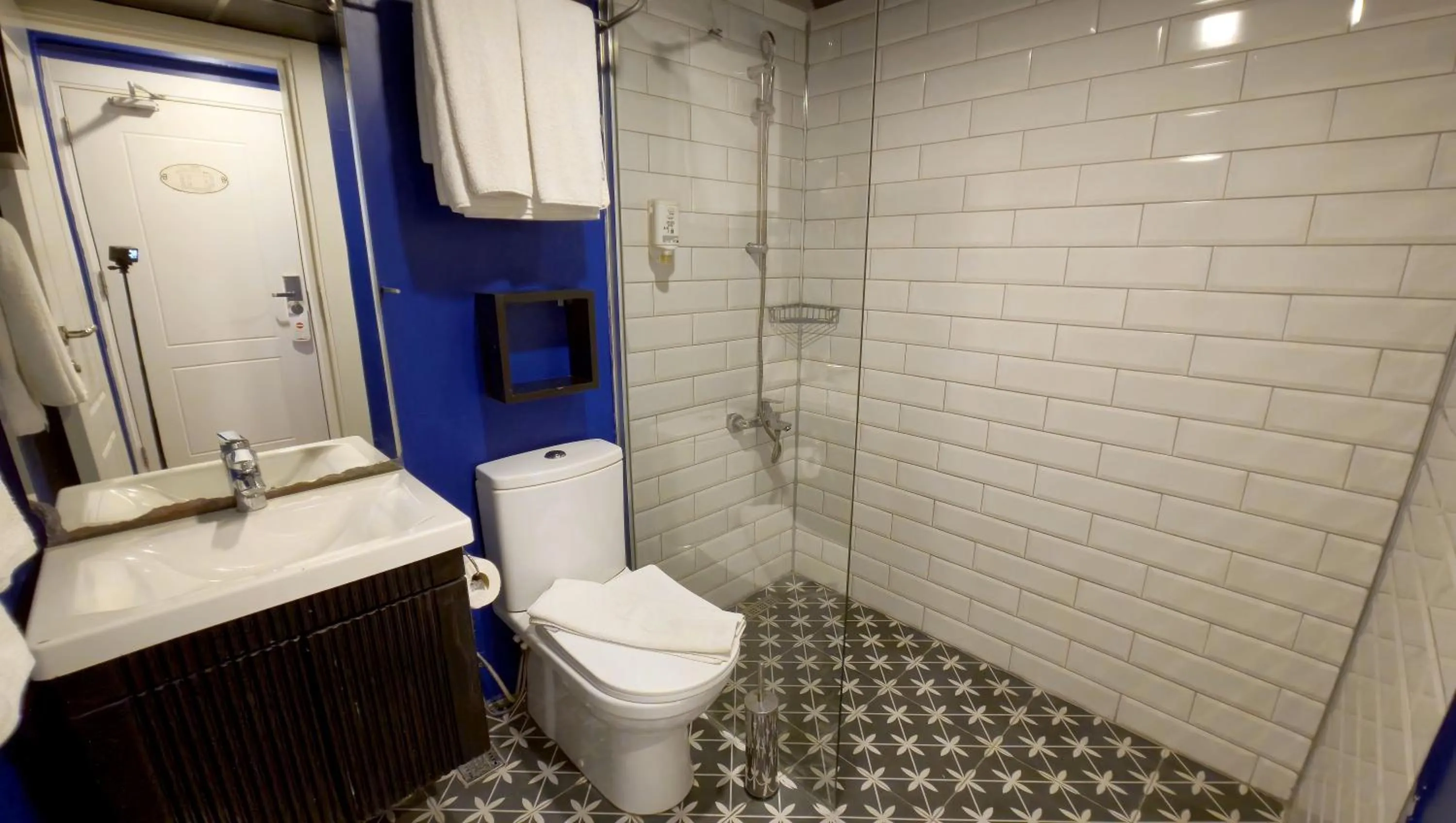 Toilet in THINK HOTEL