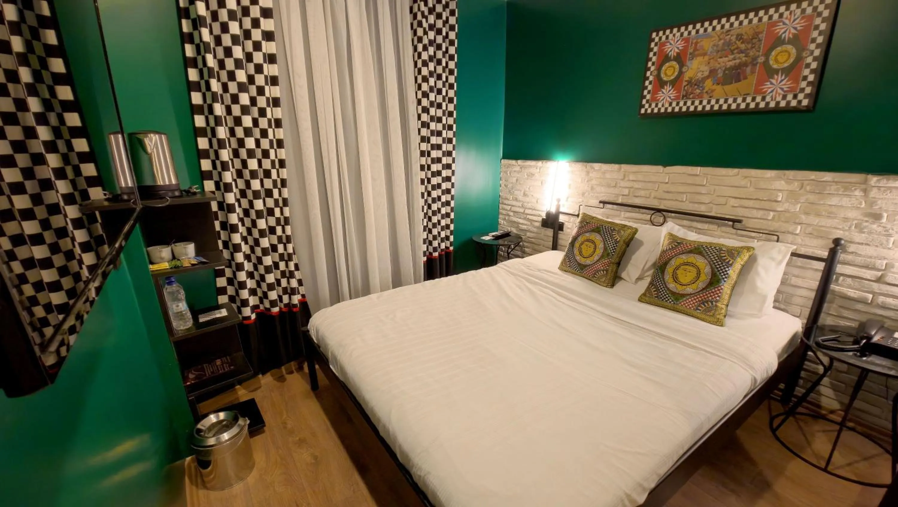Bedroom, Bed in THINK HOTEL