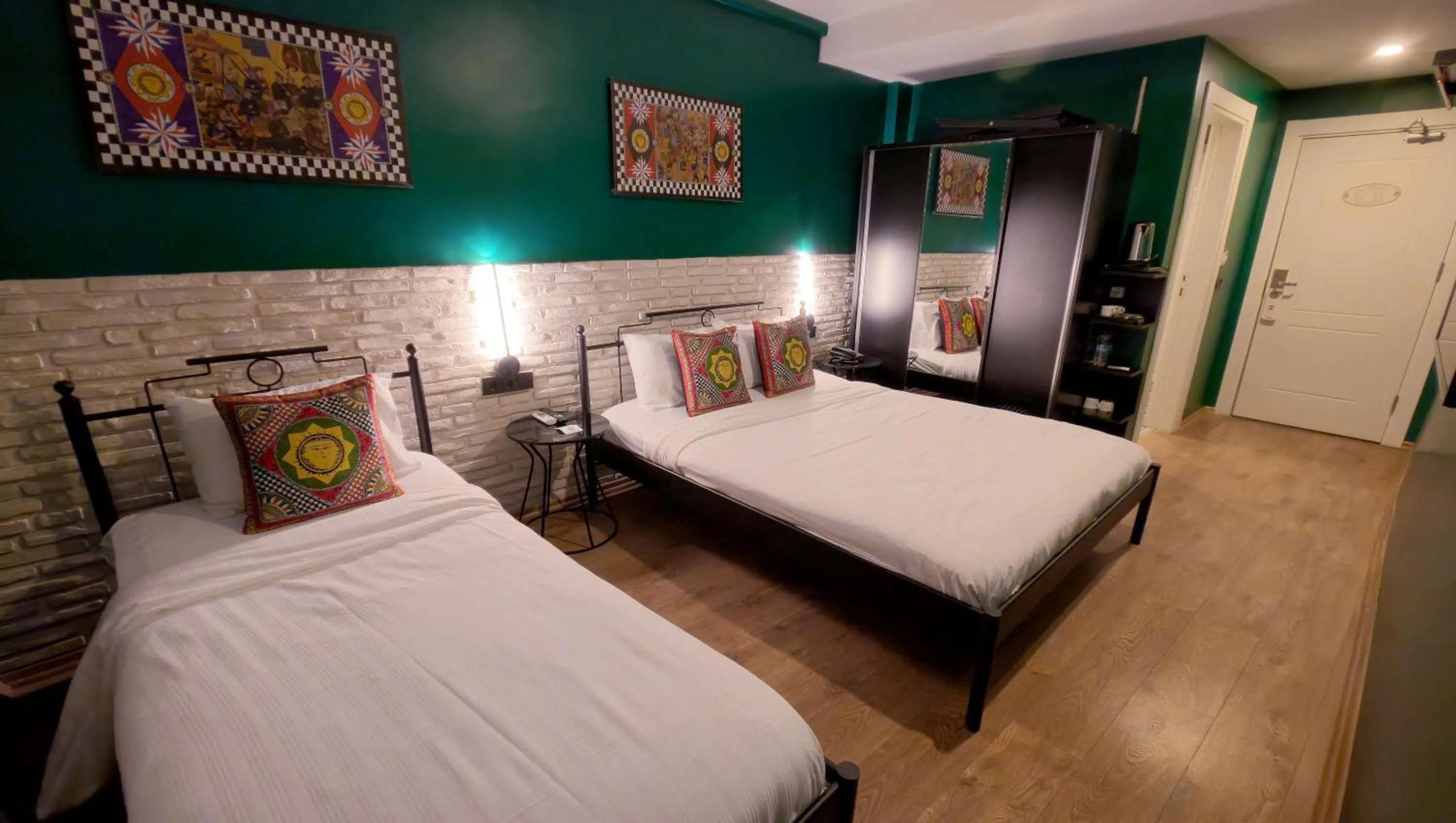 Bedroom, Bed in THINK HOTEL