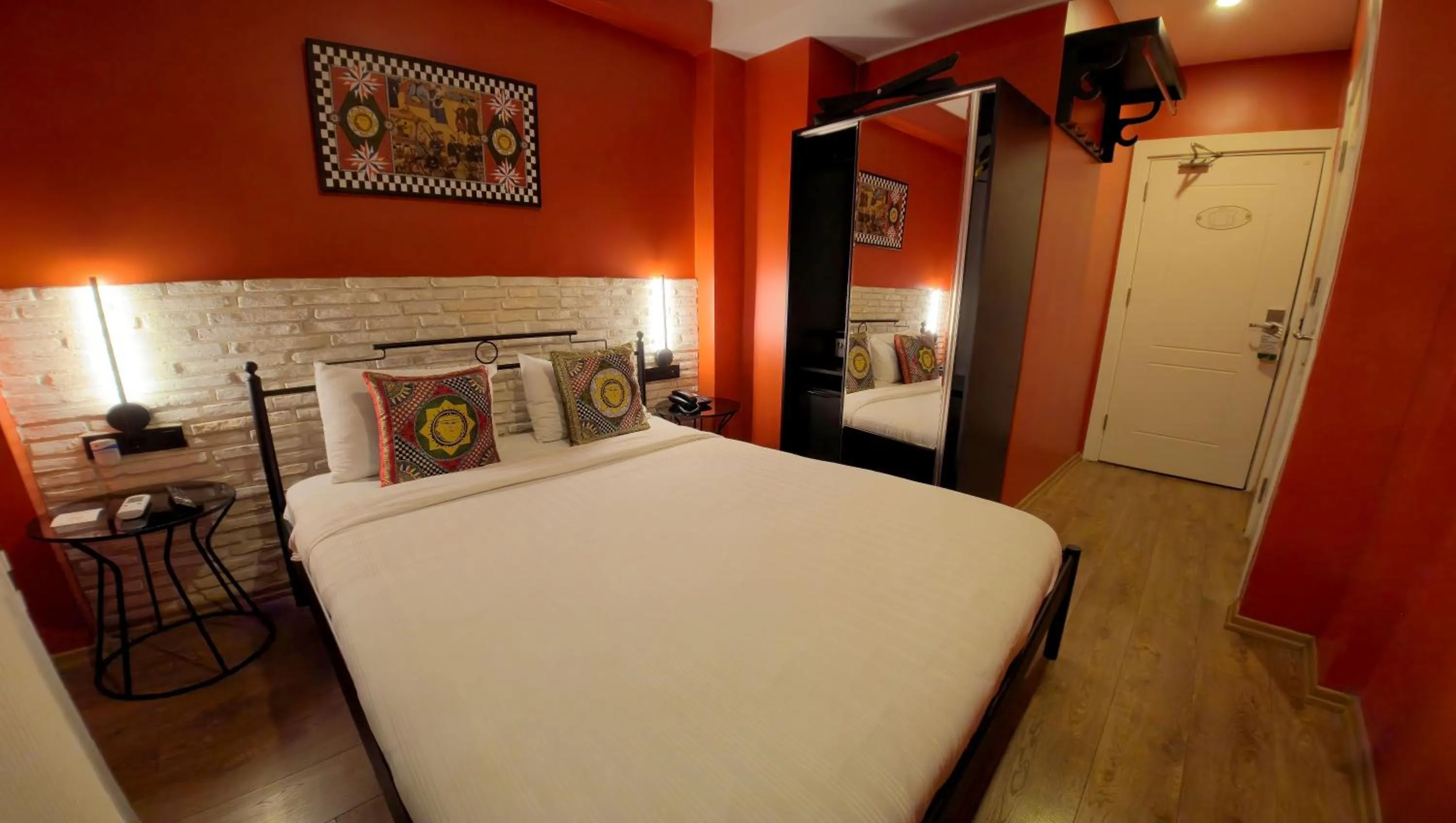 Bedroom, Bed in THINK HOTEL