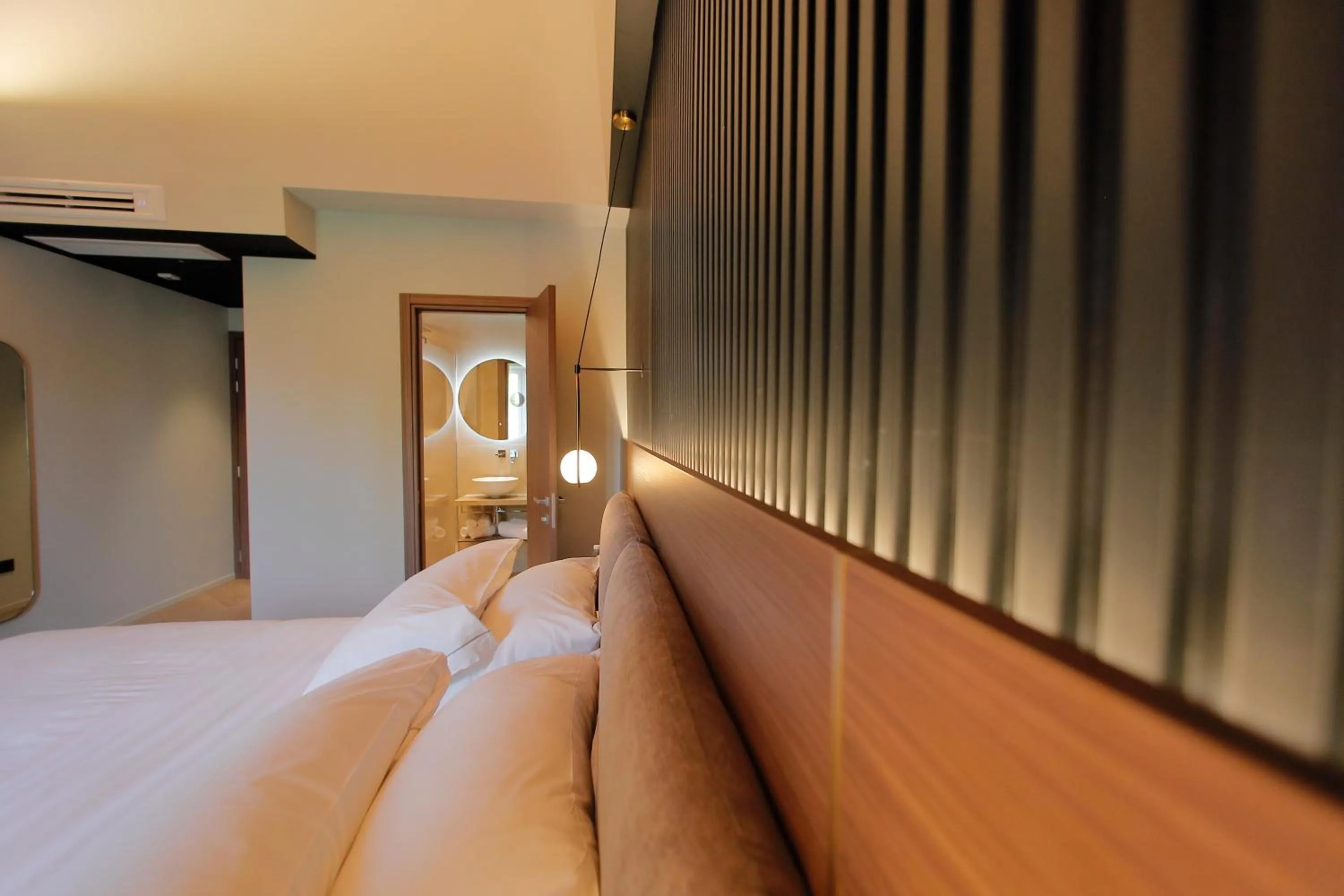 Photo of the whole room, Bed in Hotel Namia by Dori