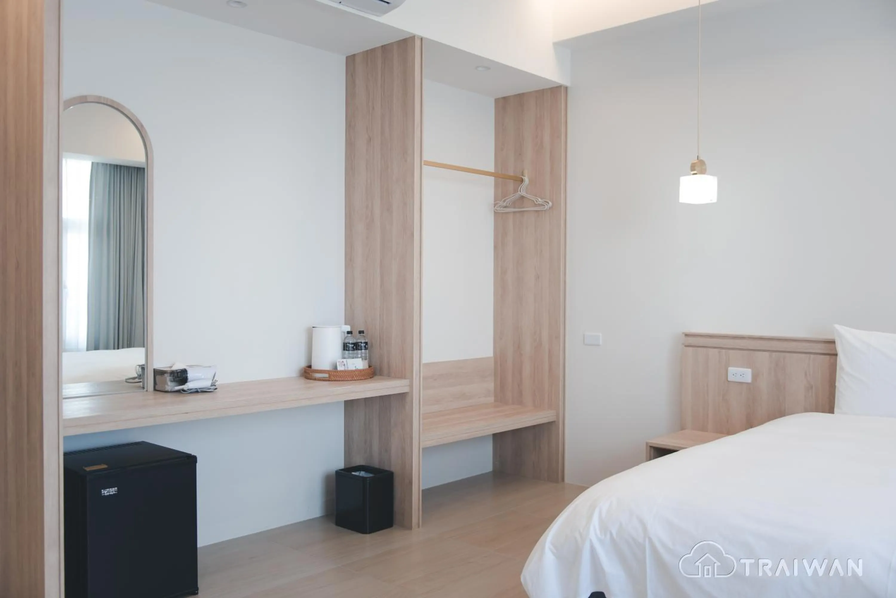 Photo of the whole room, Bed in Ying Yue Homestay 台東縣登記民宿2029號