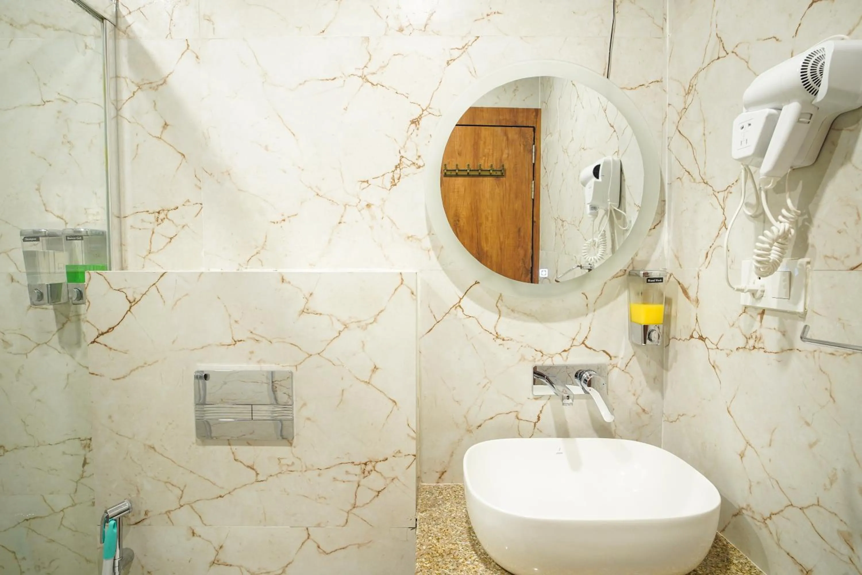 Bathroom in Hotel Nirvana Bliss, Behind Parmarth Niketan