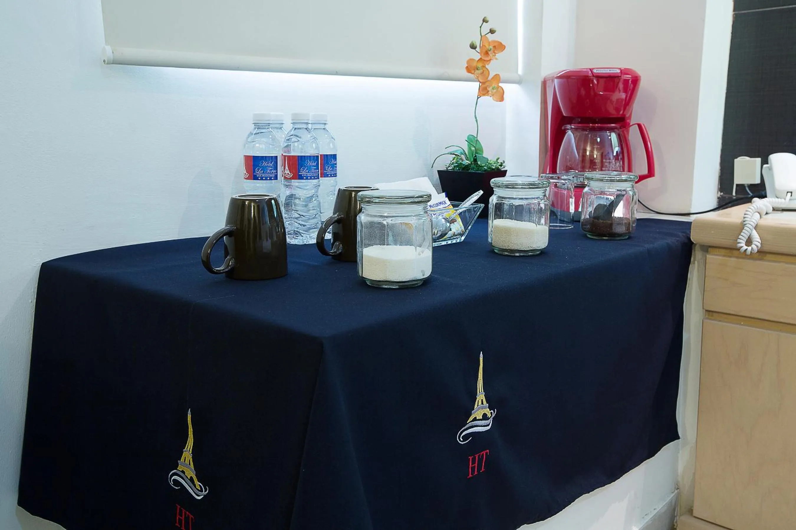 Decorative detail in Hotel La Torre San Francisco