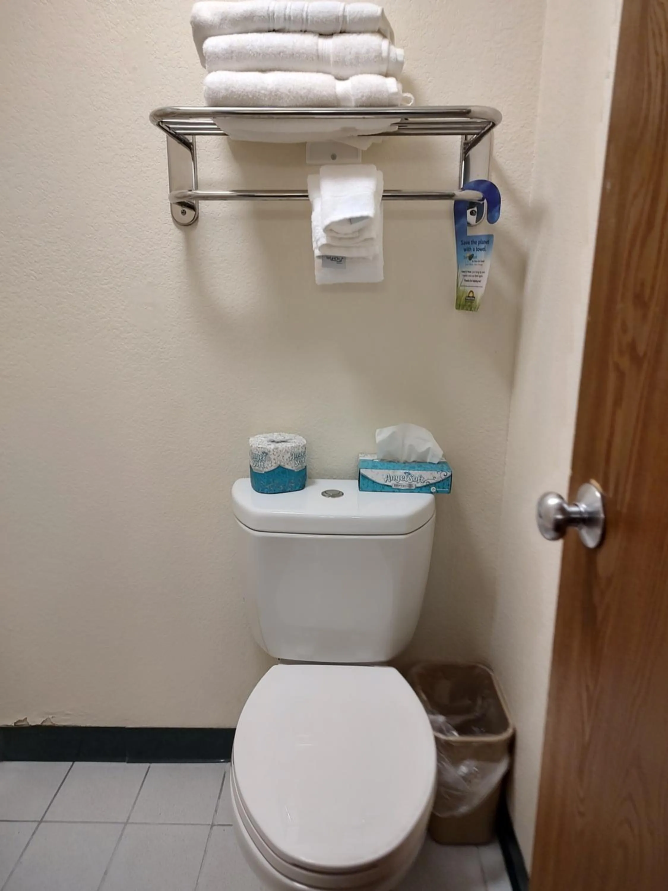 Bathroom in Days Inn & Suites by Wyndham Fargo 19th Ave/Airport Dome
