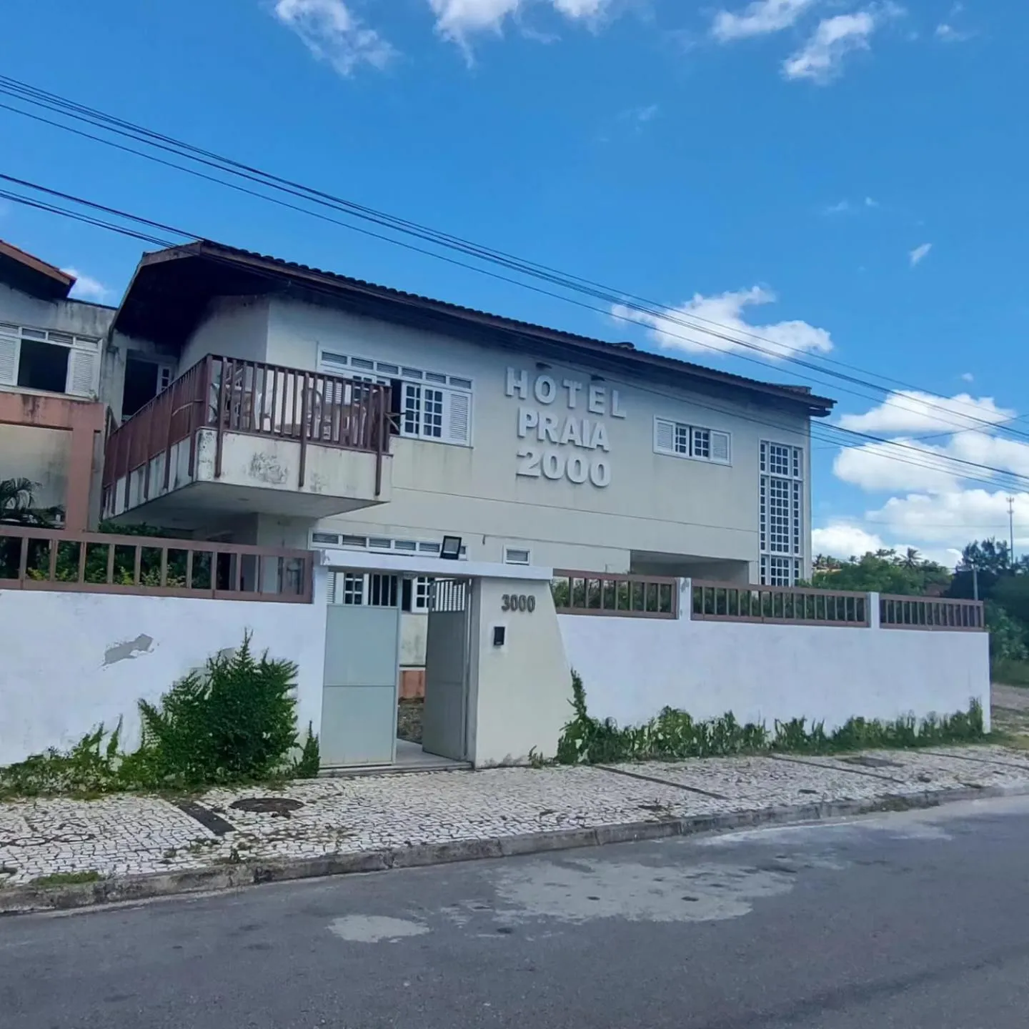 Property building in Hotel Praia 2000