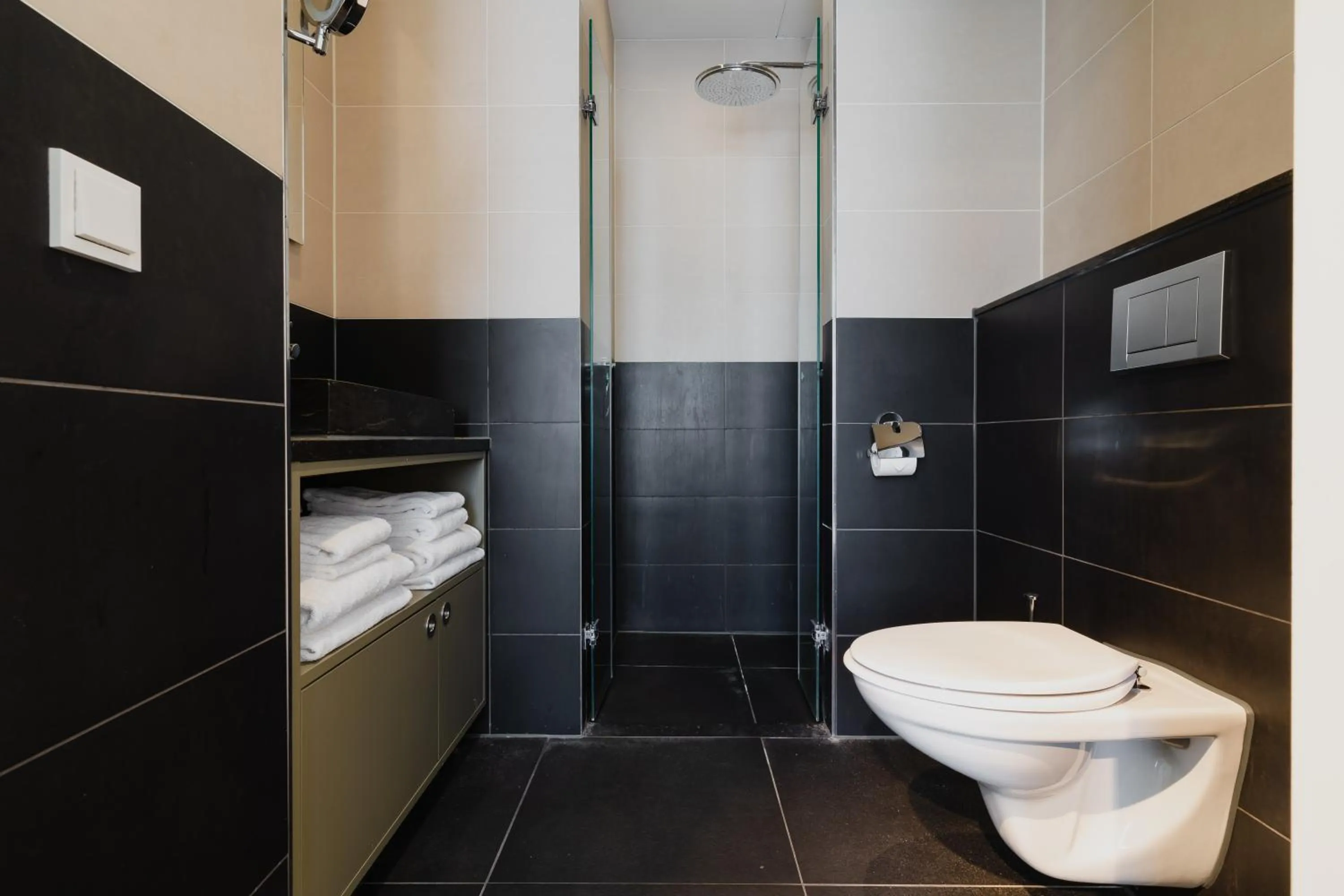 Toilet in Hotel Roemer Amsterdam