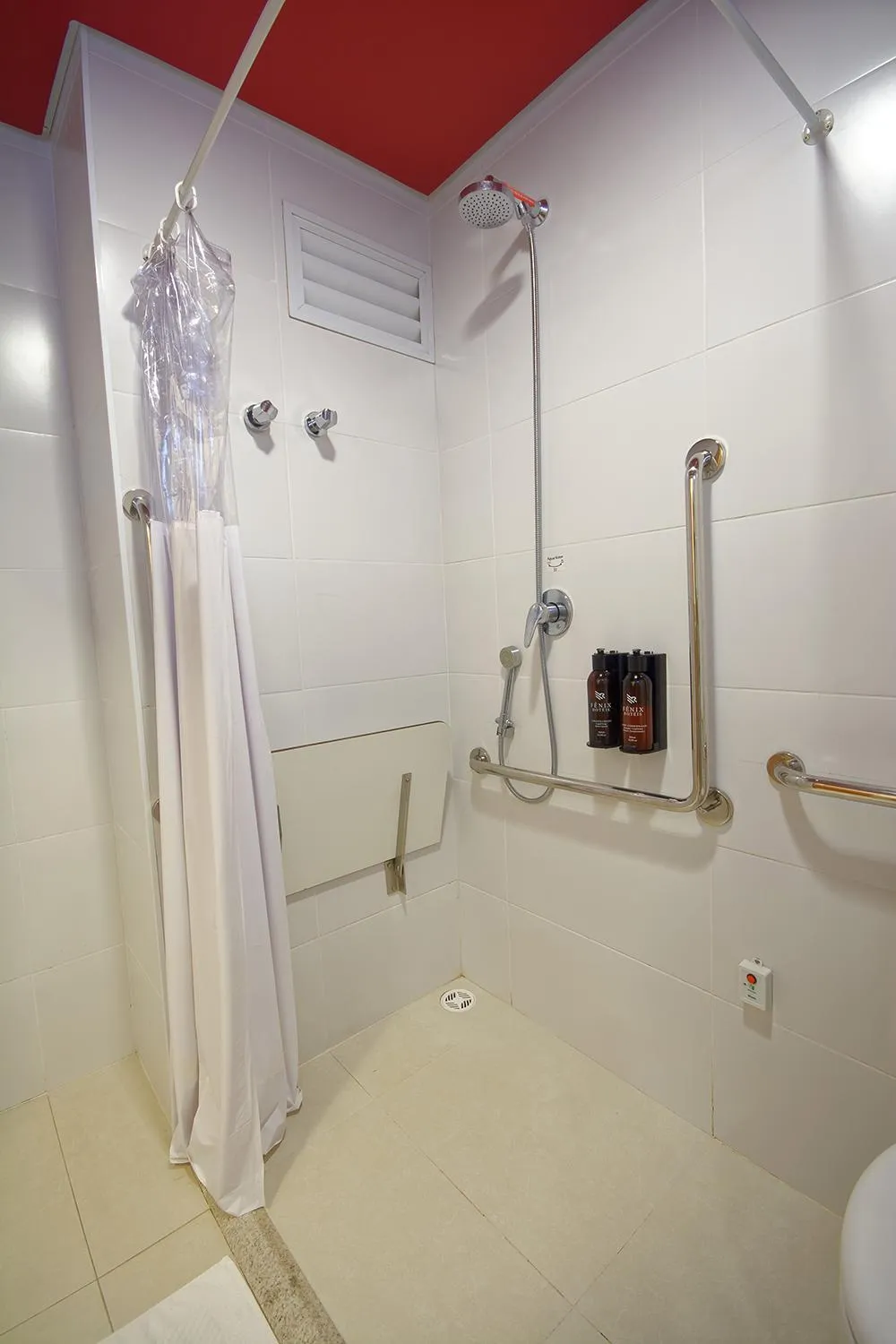 Bathroom in Golden Tower Express Franca by Fênix Hotéis