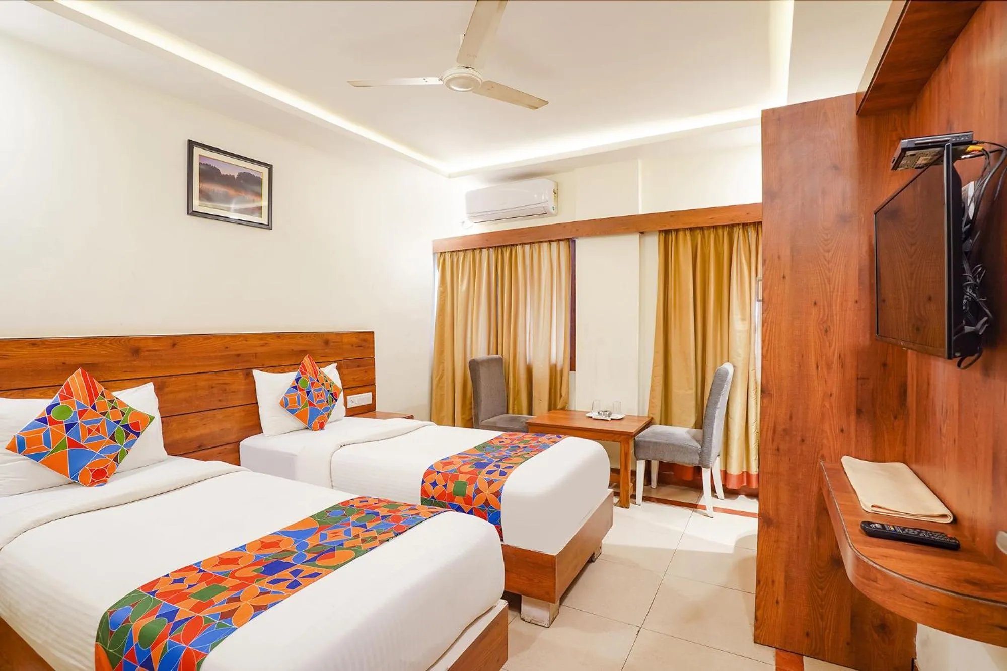 Bed in FabHotel Savi Inn - Nr Mantri Square Mall