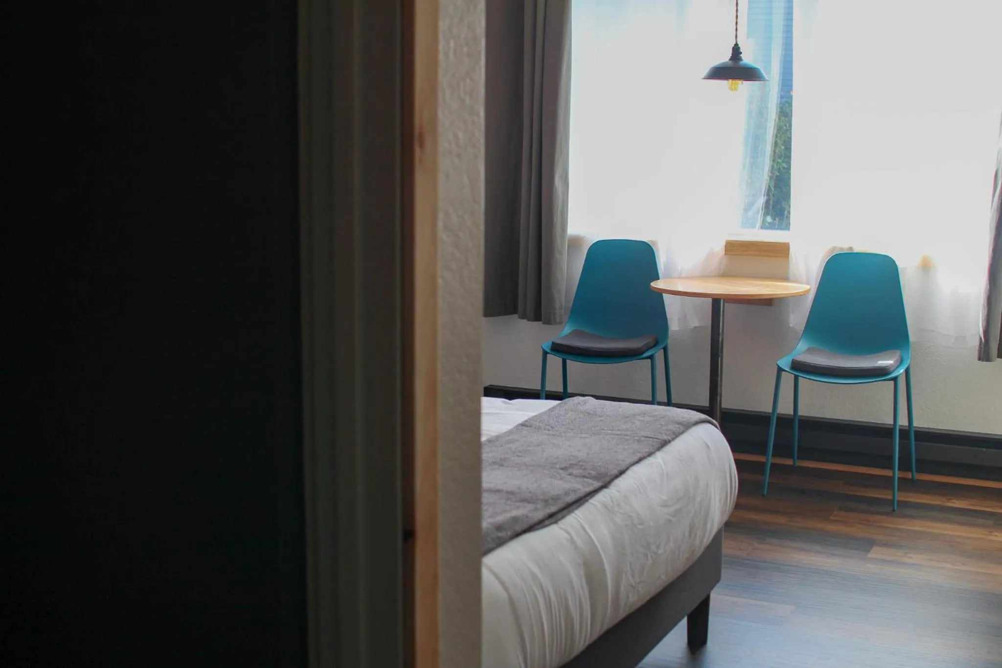 Bedroom, Bed in Adrift Hotel