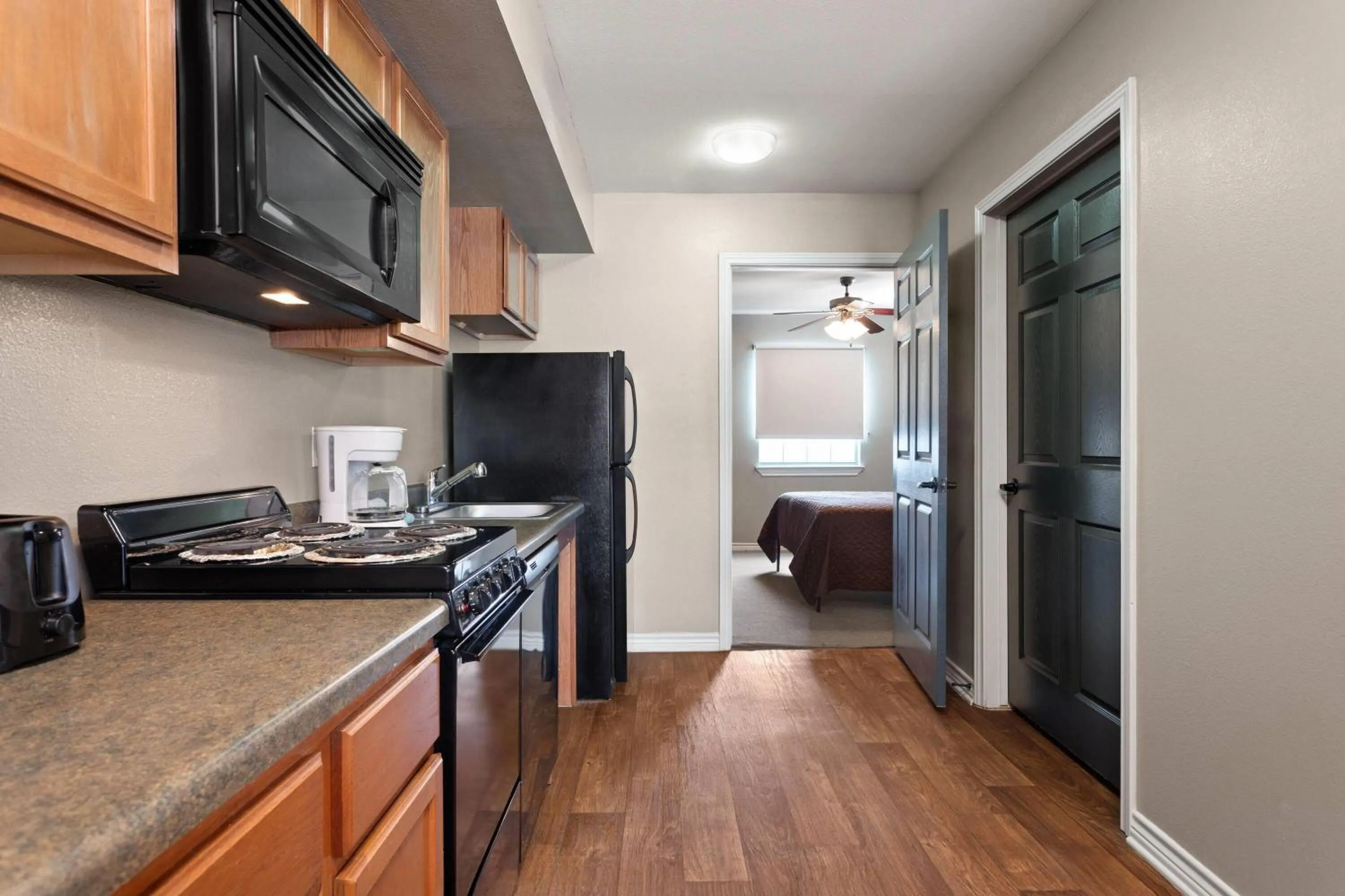 Photo of the whole room in Eagle's Den Suites Carrizo Springs a Travelodge by Wyndham