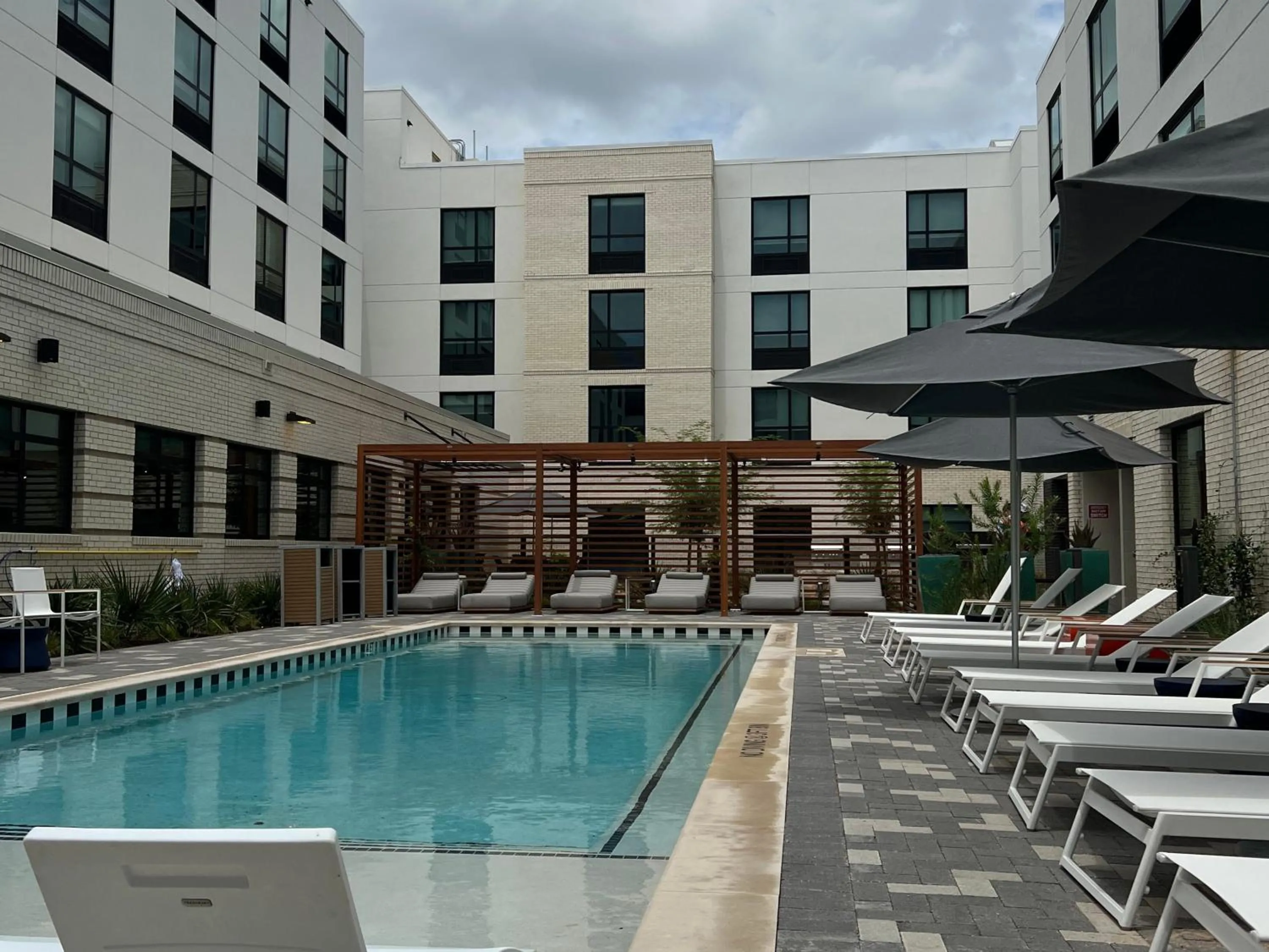 Swimming pool in Hampton Inn Austin East Side 5th Street