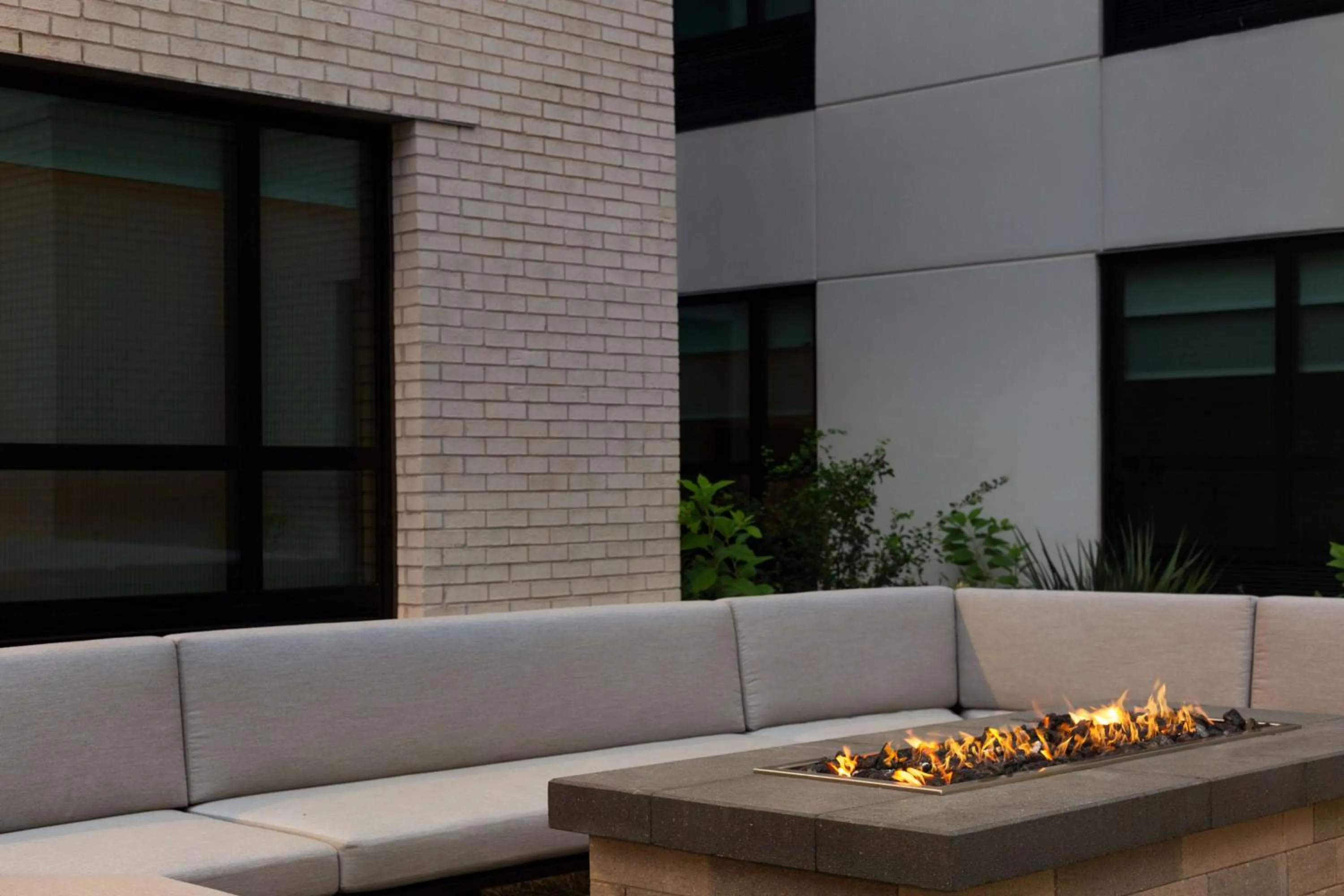 Patio in Hampton Inn Austin East Side 5th Street