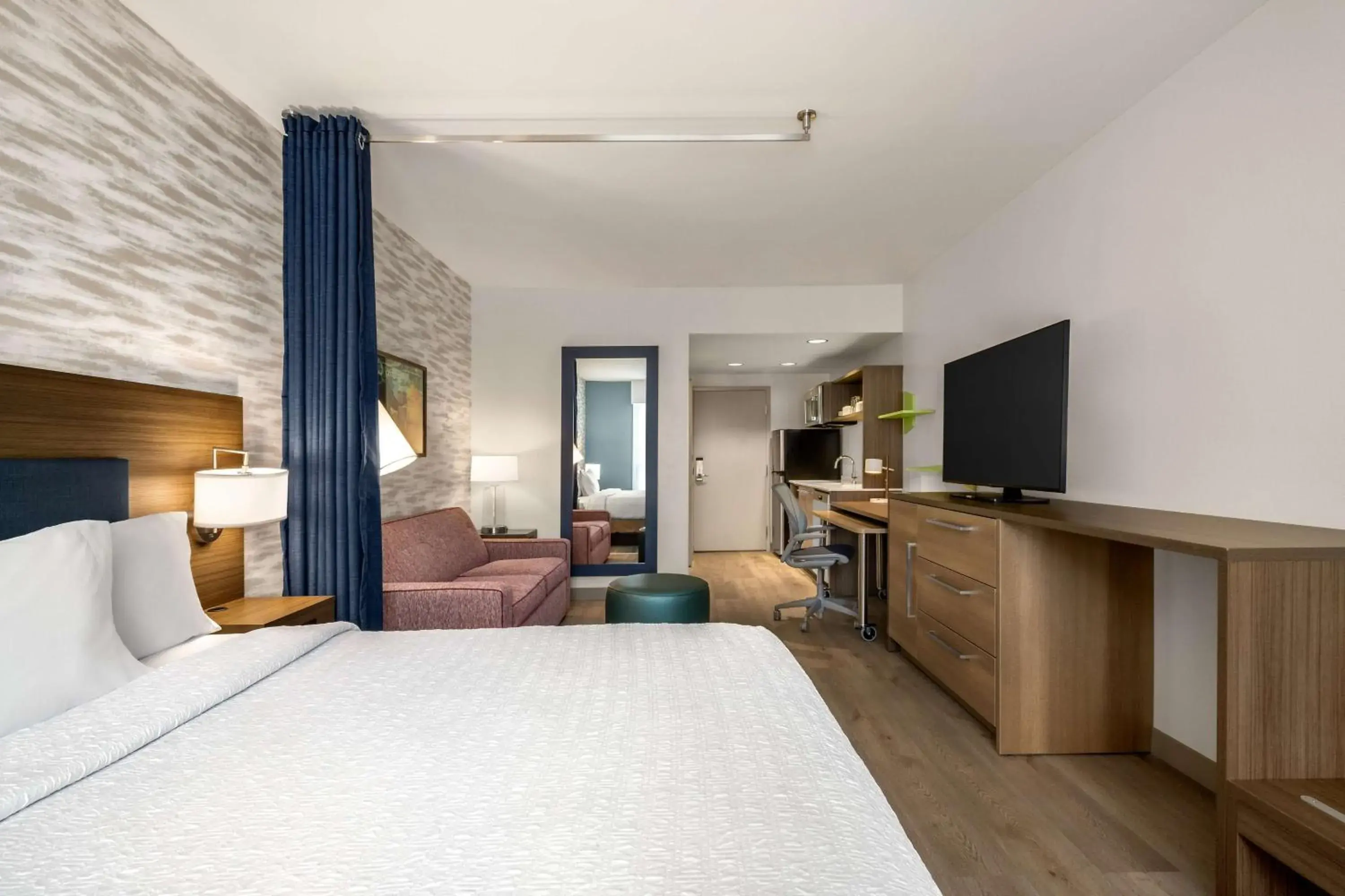 King Studio Suite in Home2 Suites By Hilton East Austin - near Downtown and UT King Studio Suite in Home2 Suites By Hilton East Austin - near Downtown and UT