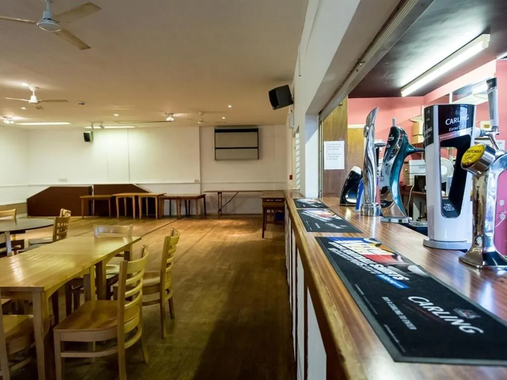 Lounge or bar in The Keyberry Hotel