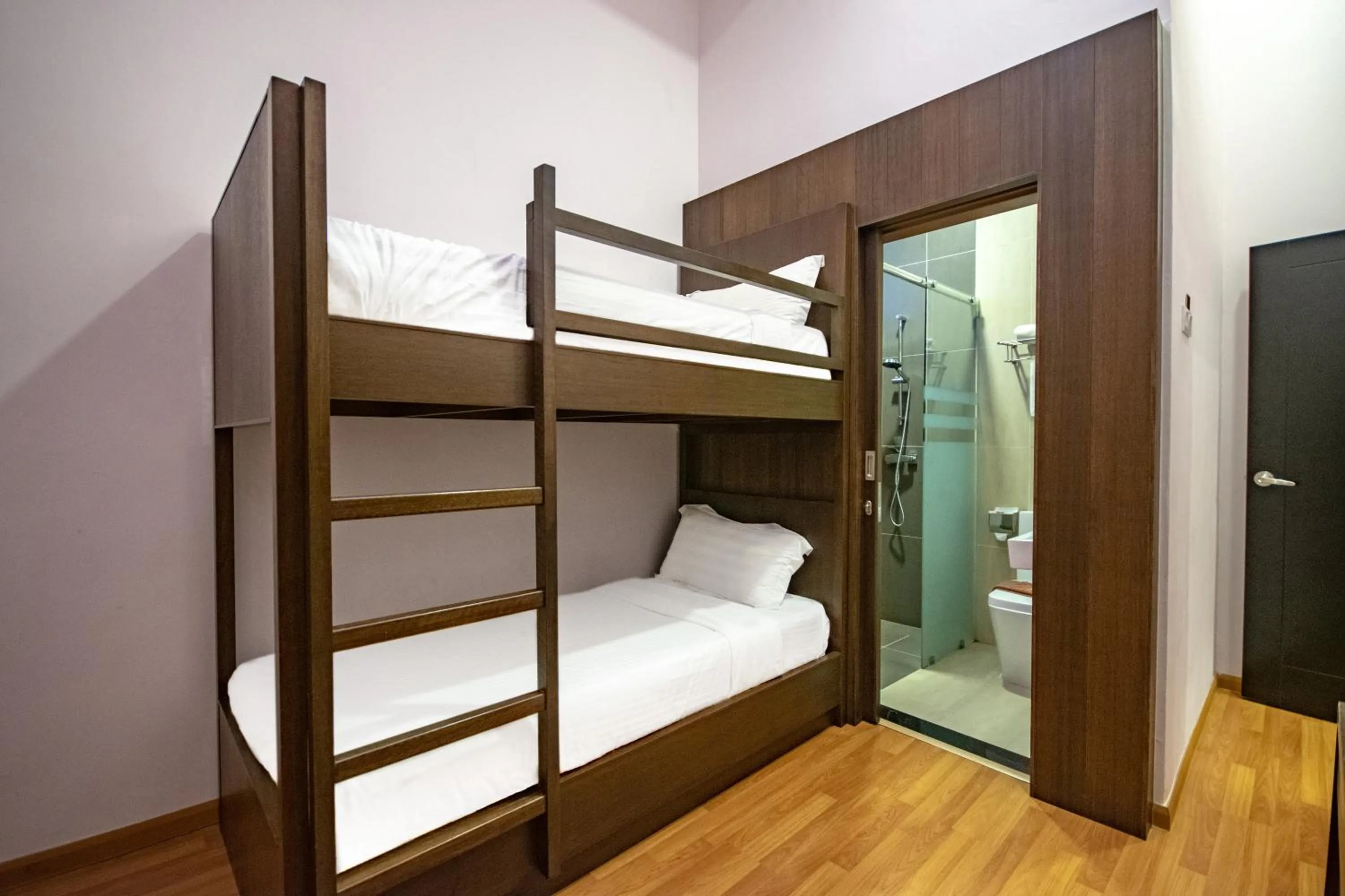 Bed in Nova Highlands Hotel