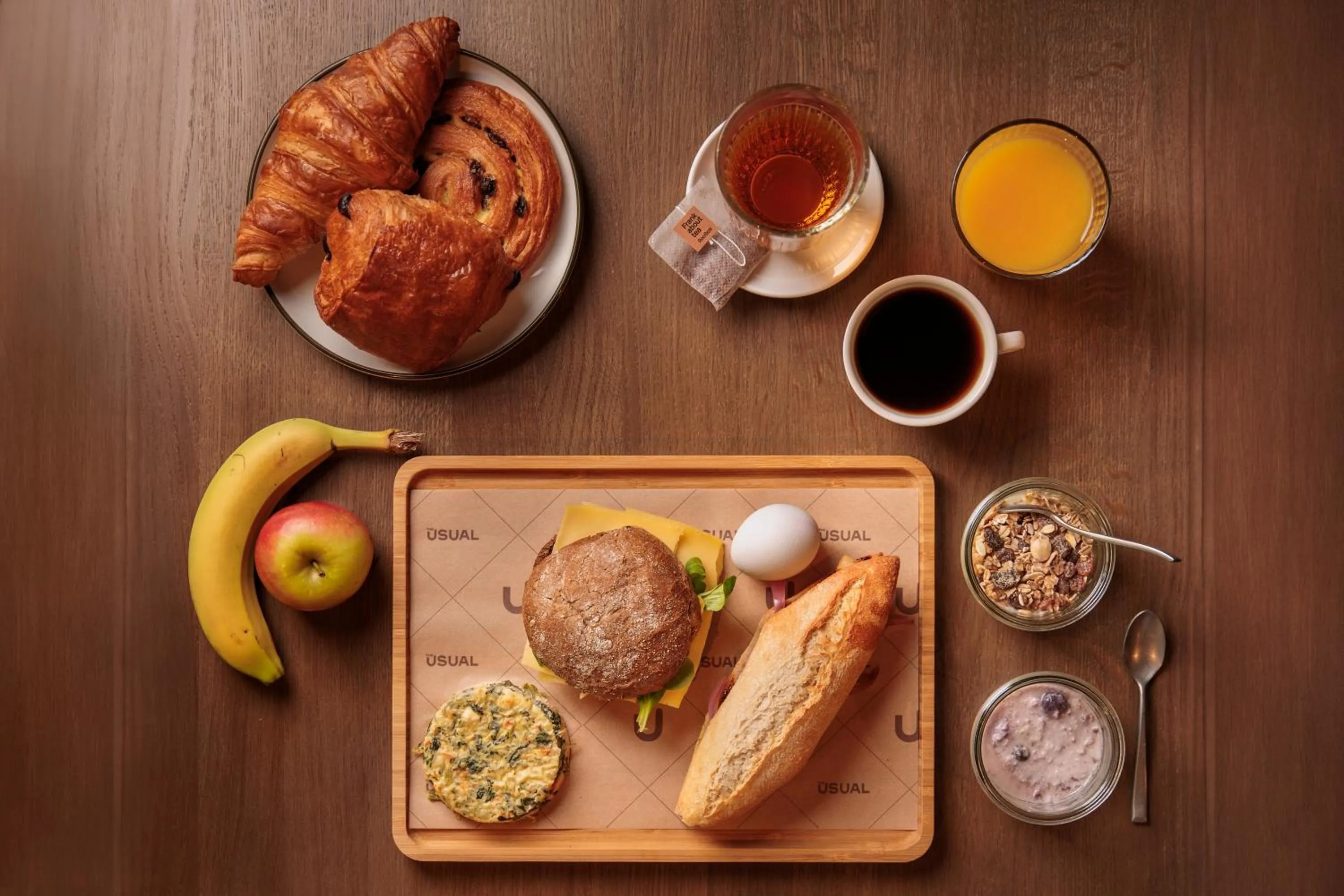 Breakfast in The Usual Rotterdam