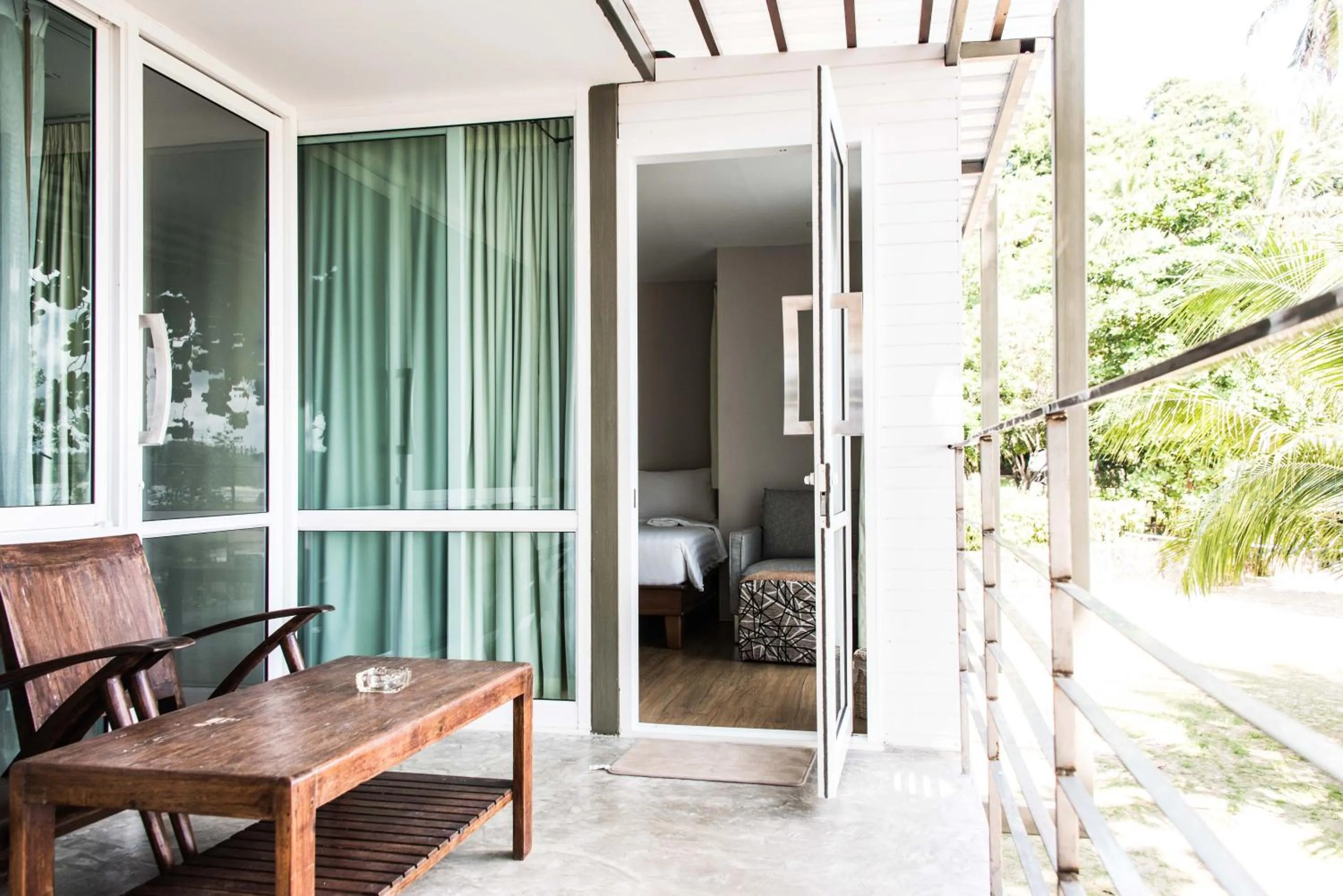 Balcony/Terrace in Koh Mak Cococape Resort