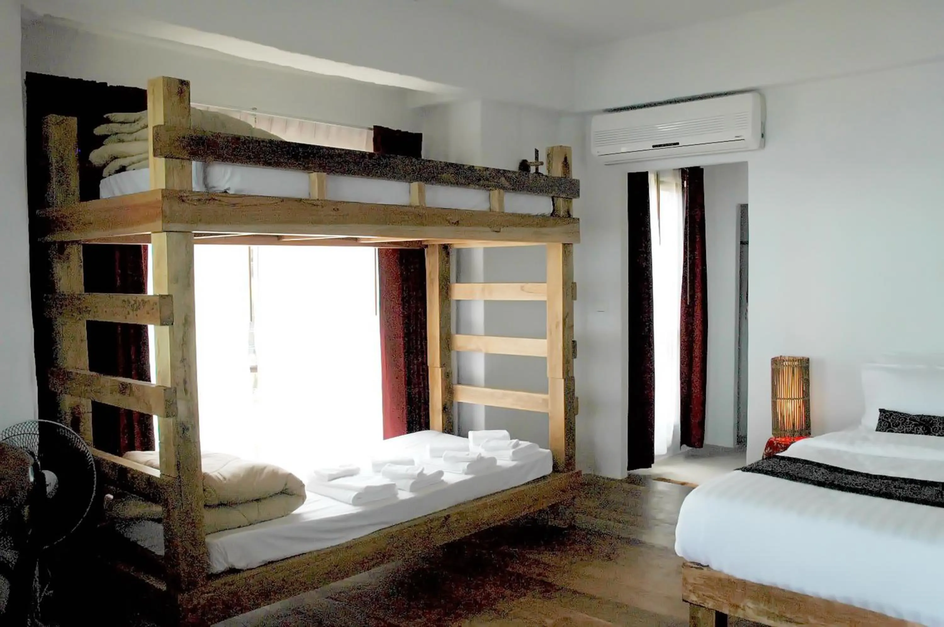 Bed in Koh Mak Cococape Resort