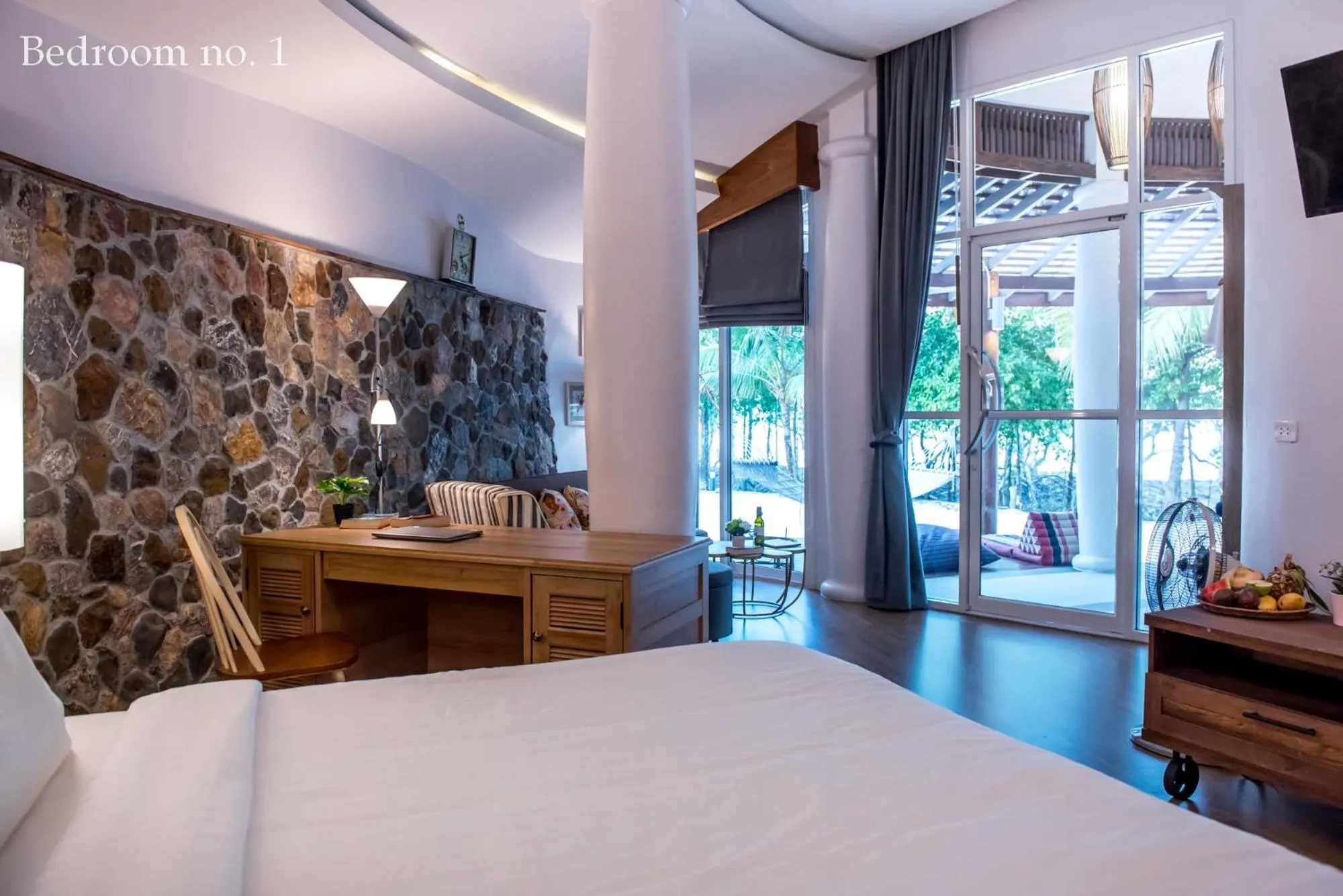 Bed in Koh Mak Cococape Resort