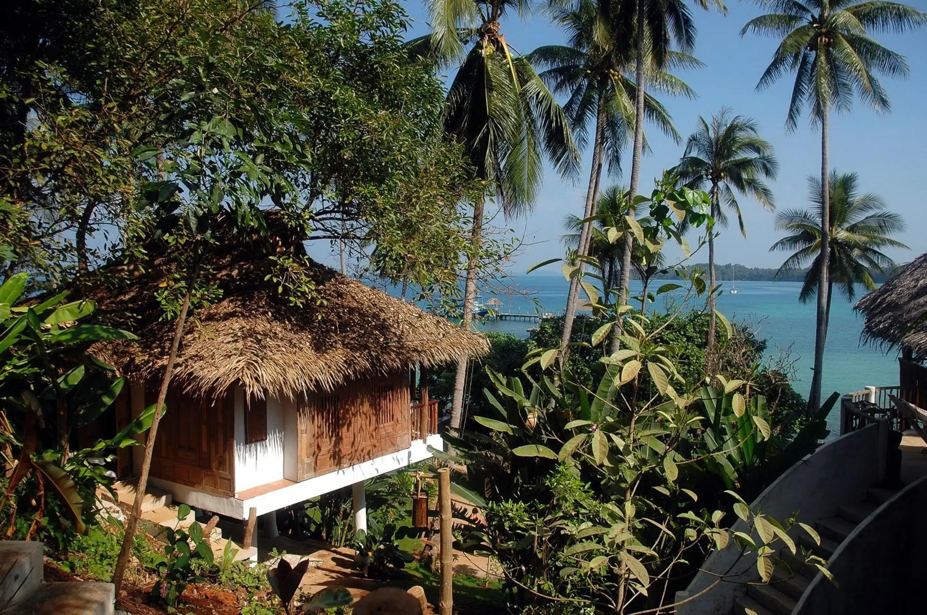 One bedroom Bungalow - Baan Thai Suite in Koh Mak Cococape Resort One bedroom Bungalow - Baan Thai Suite in Koh Mak Cococape Resort