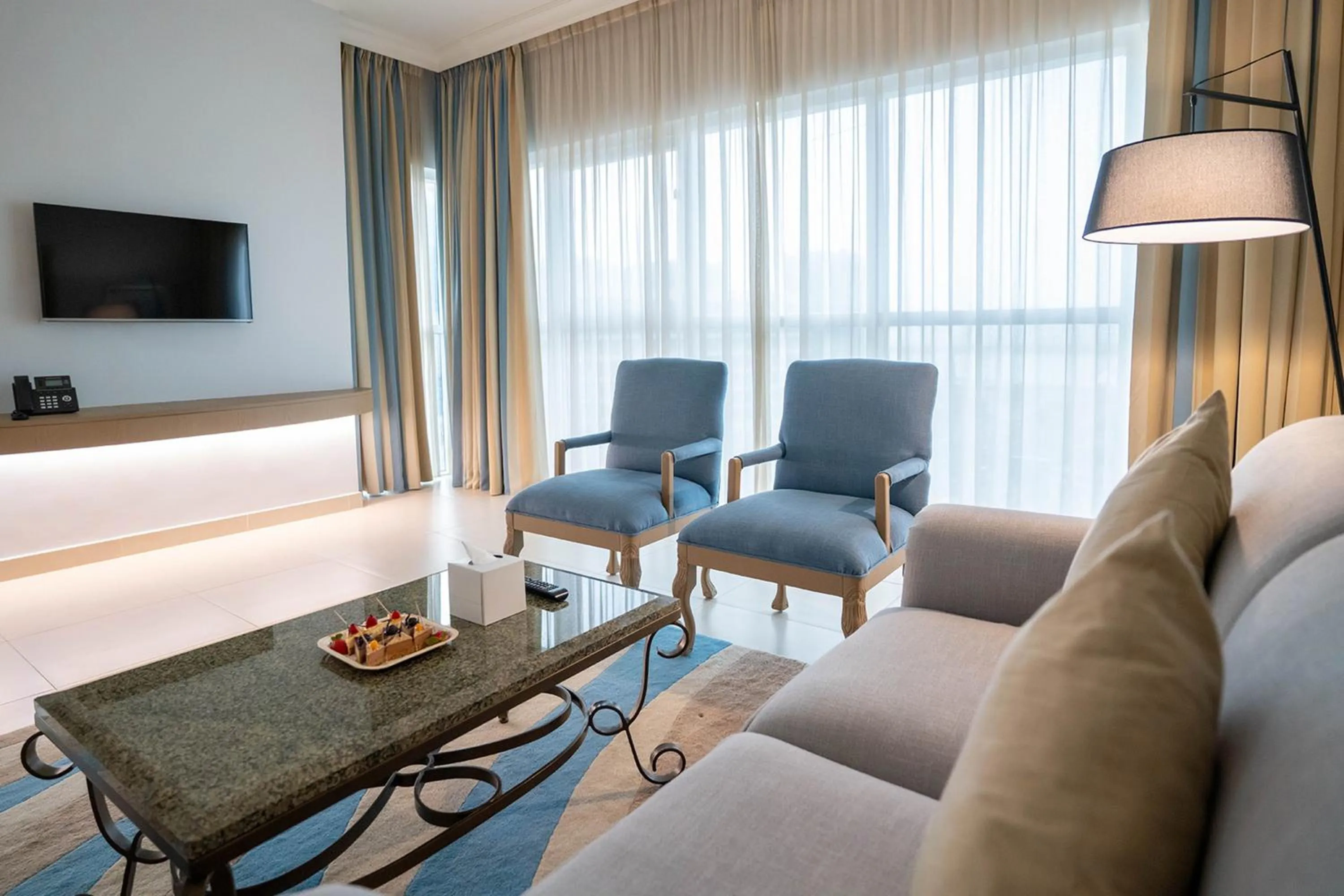 TV and multimedia in Sheraton Khalidiya Hotel