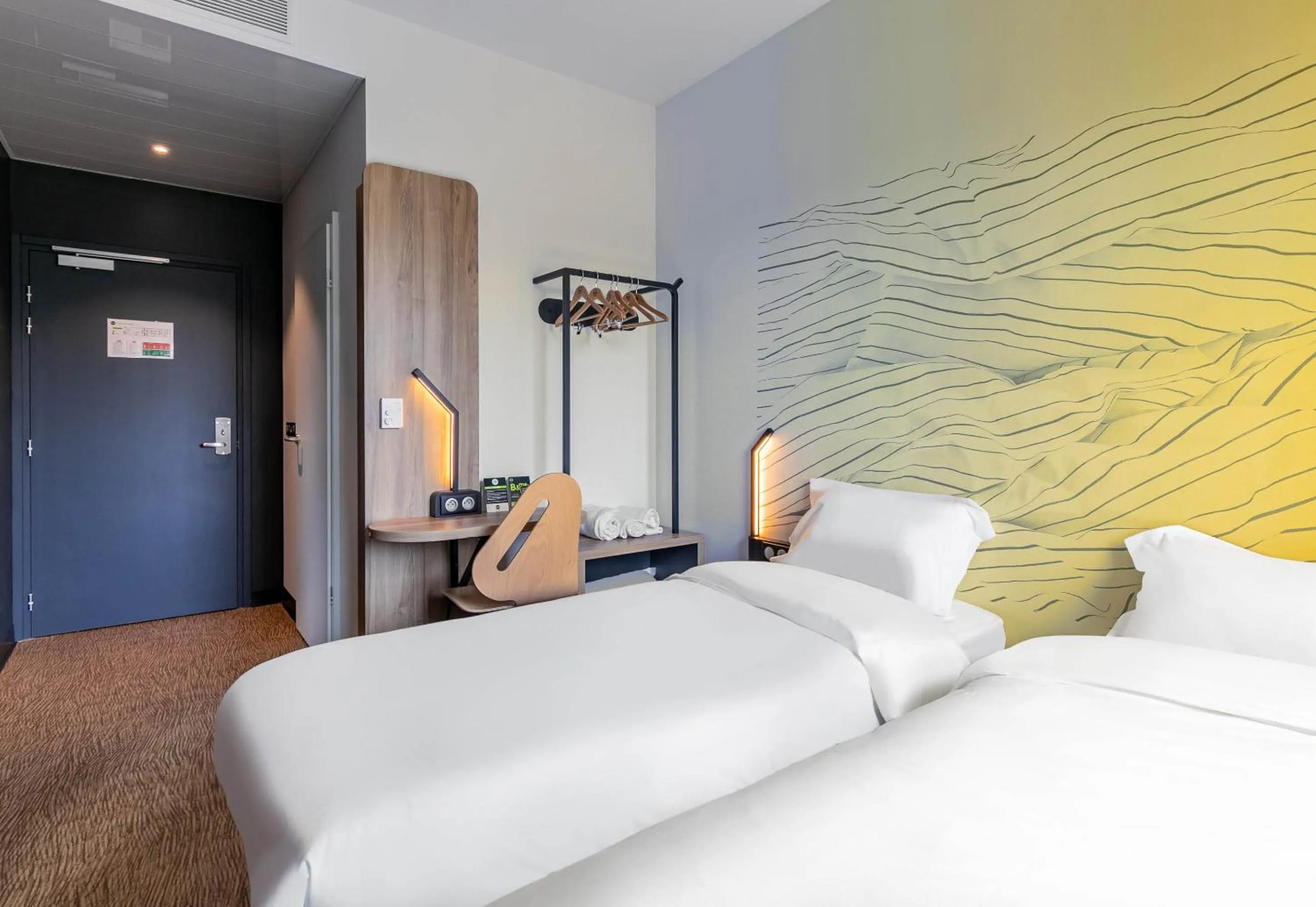 Bedroom, Bed in B&B HOTEL Mulhouse Bâle Aéroport