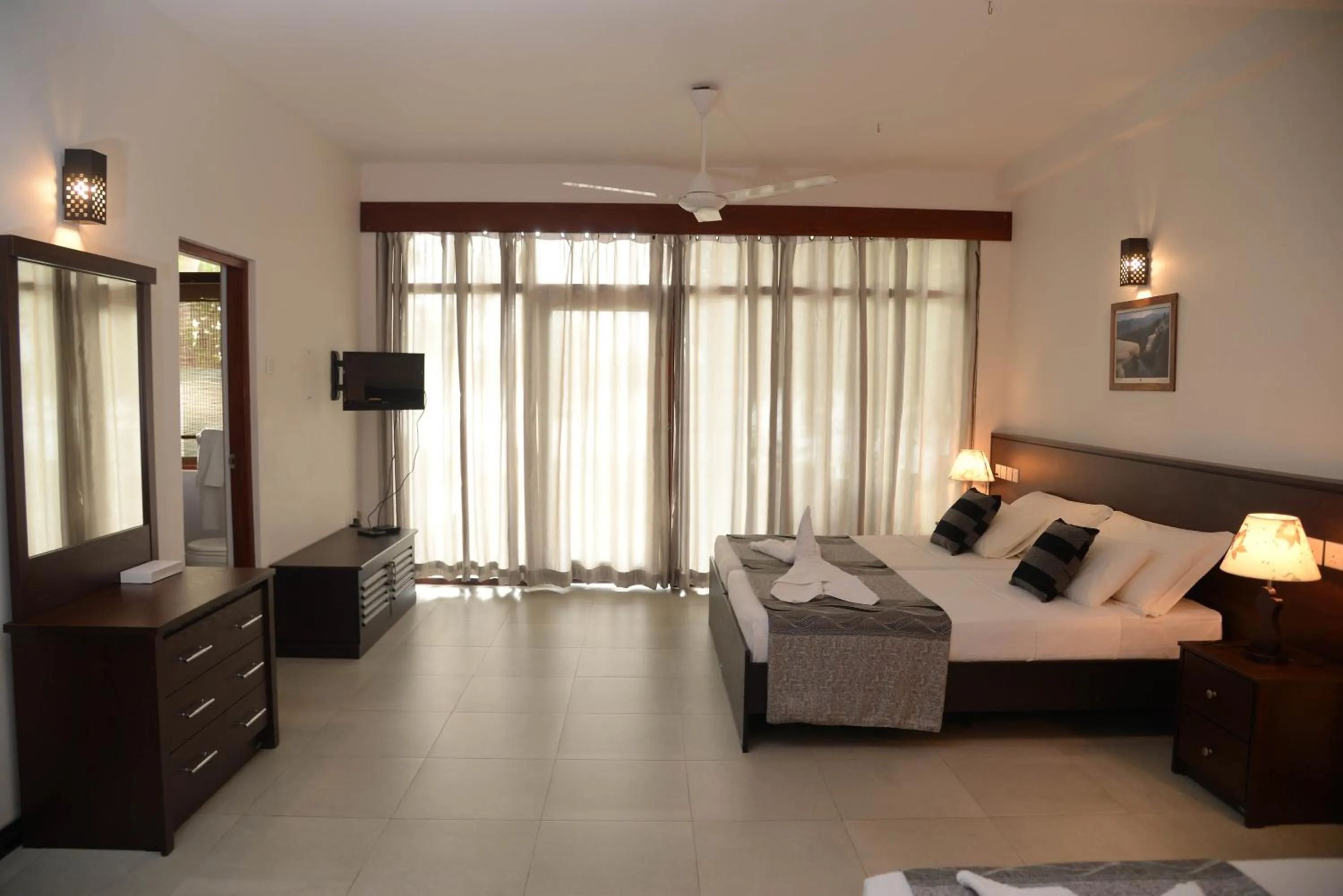 Bedroom, Bed in Riverside Inn Fuji