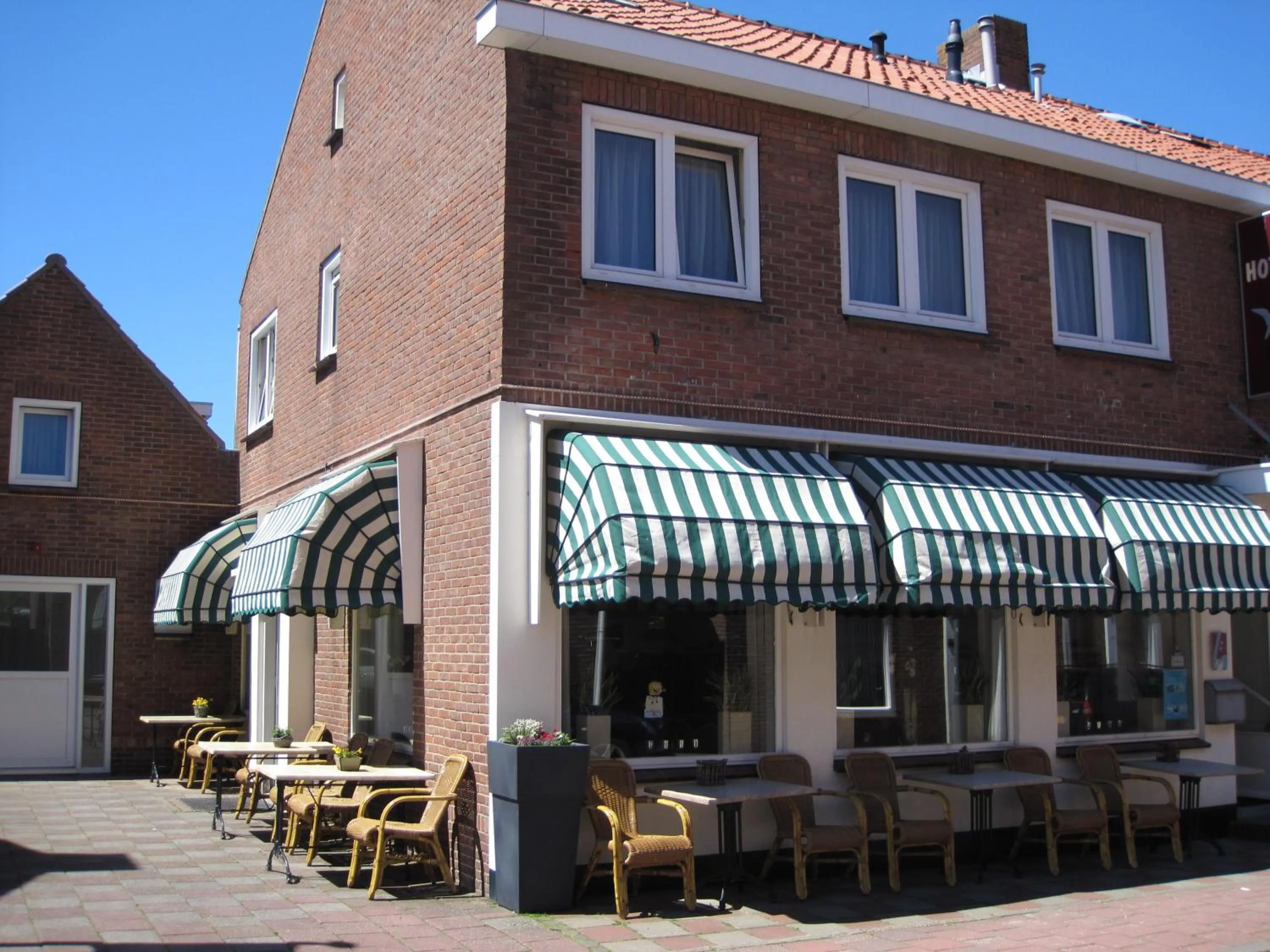 Facade/entrance in Hotel Valkenhof