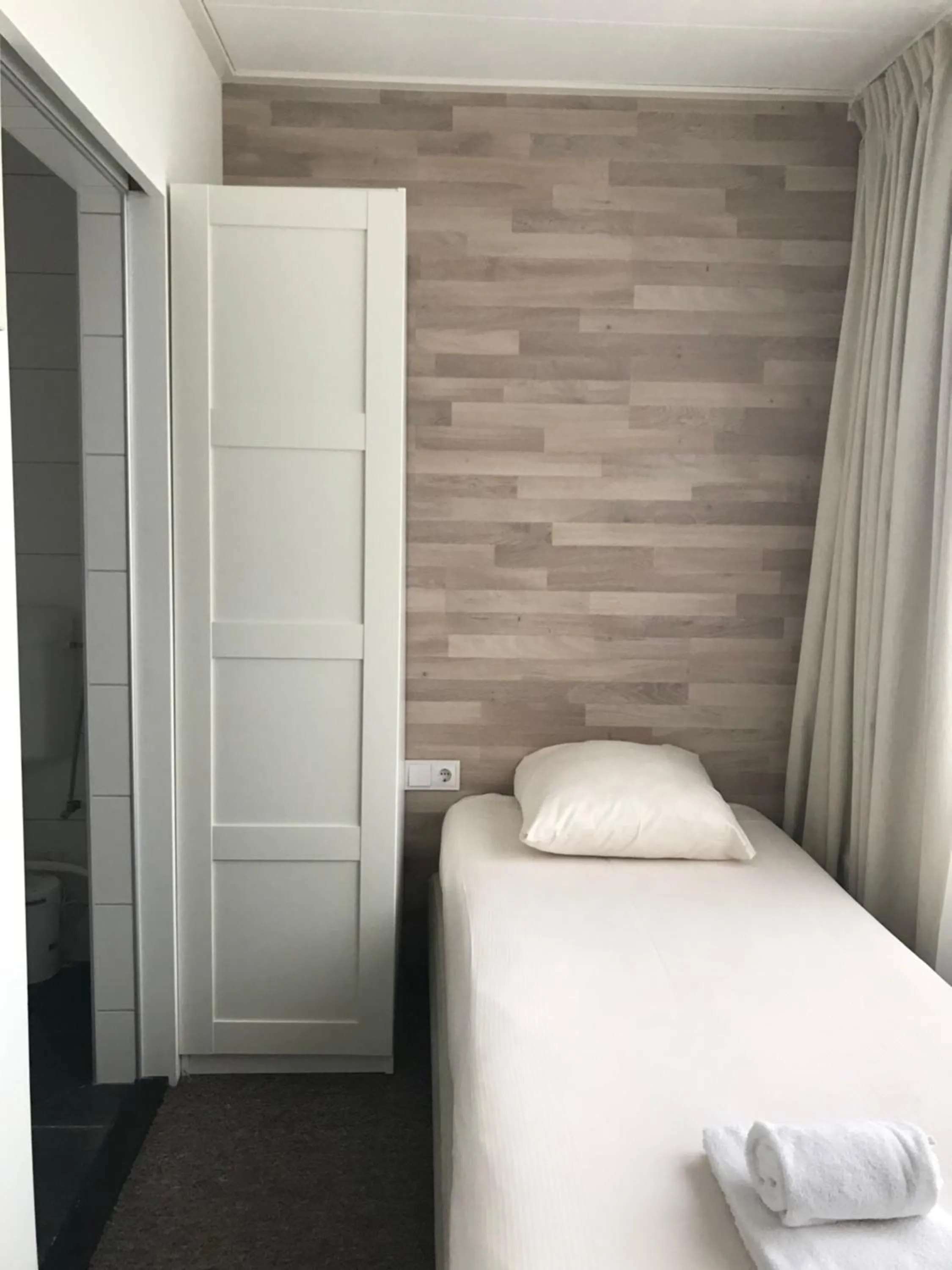 Bed in Hotel Valkenhof