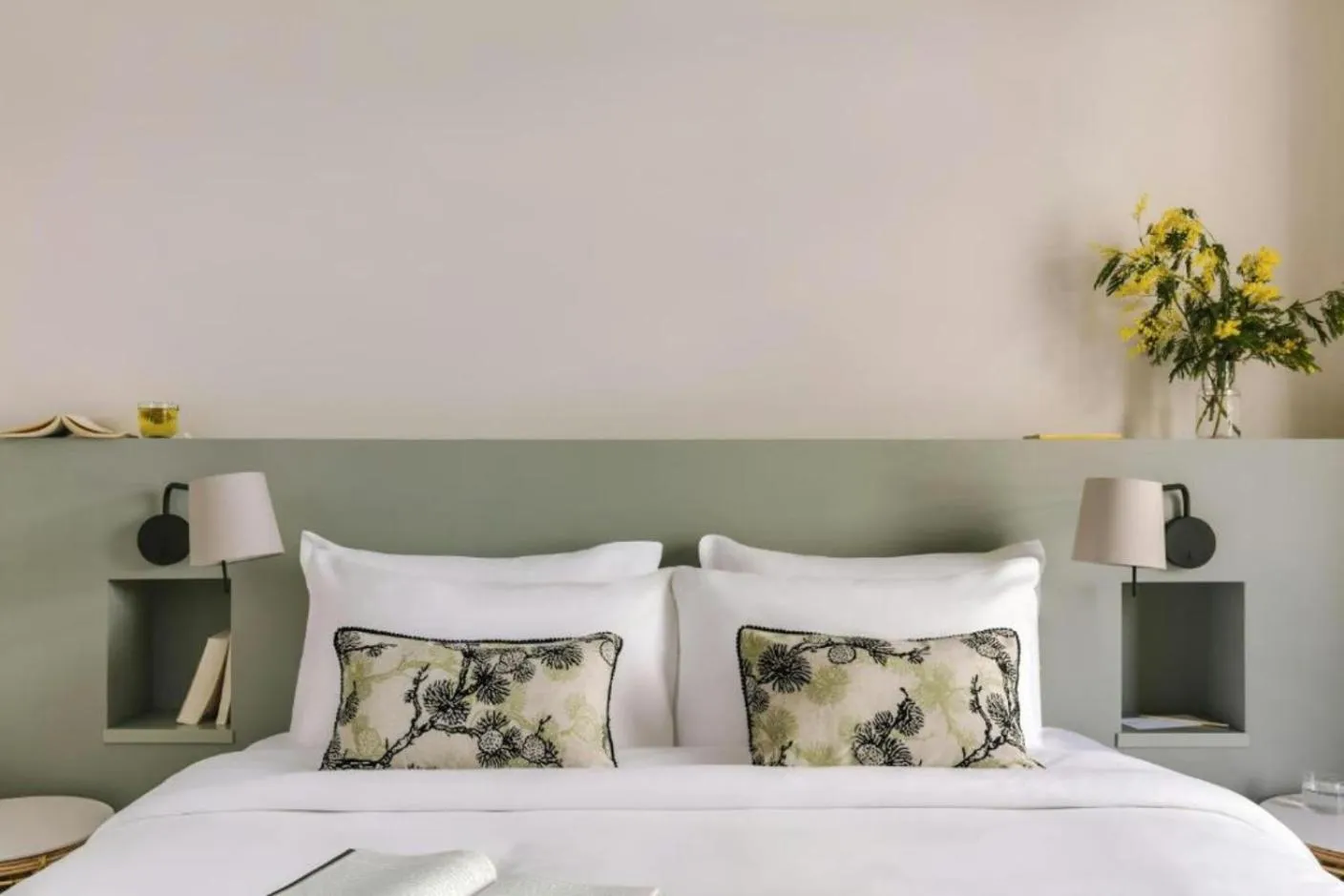 Bedroom, Bed in Crisol Mozart