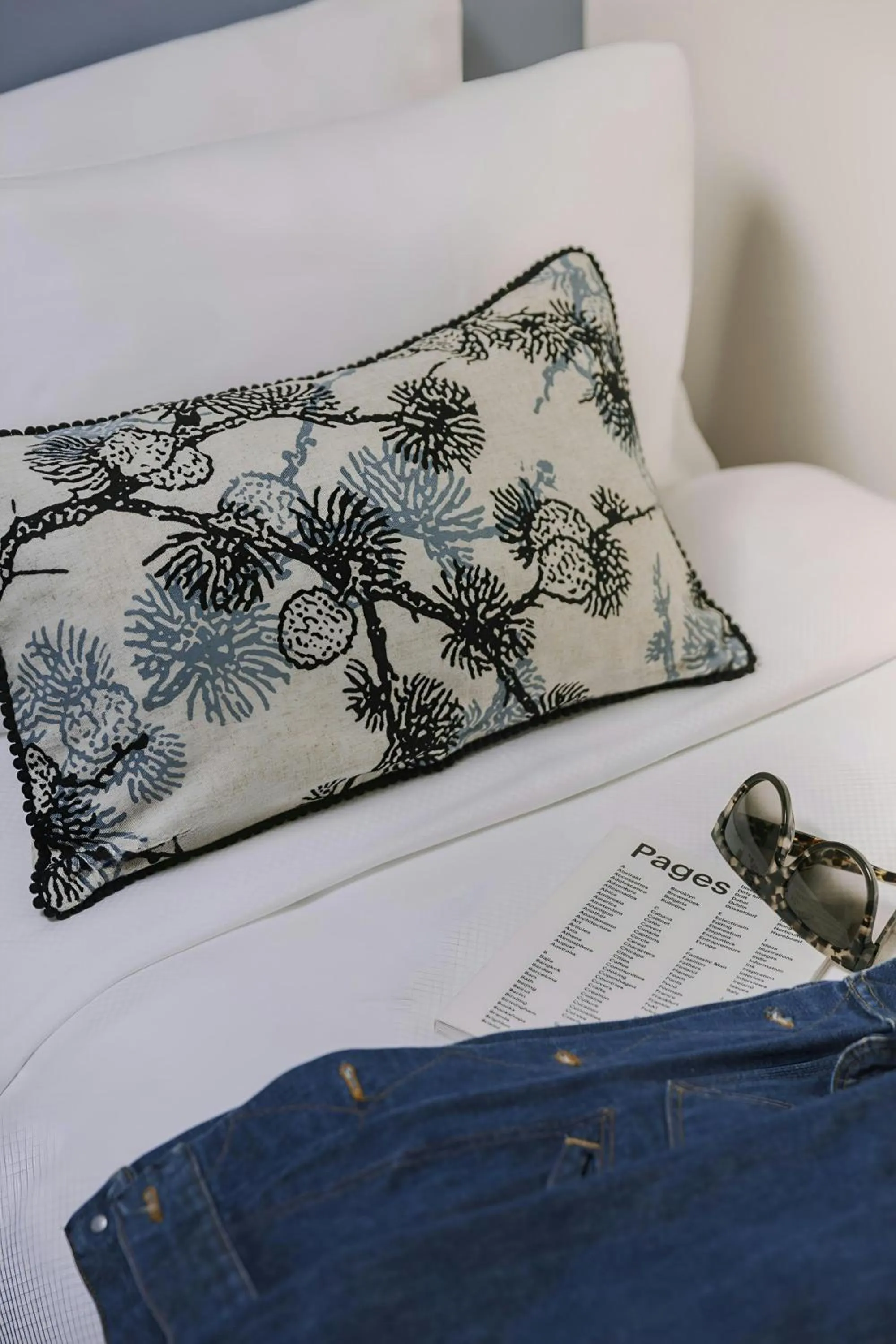 Bedroom, Bed in Yelo Mozart Hotel Les Musiciens, Sonder by Marriott Bonvoy