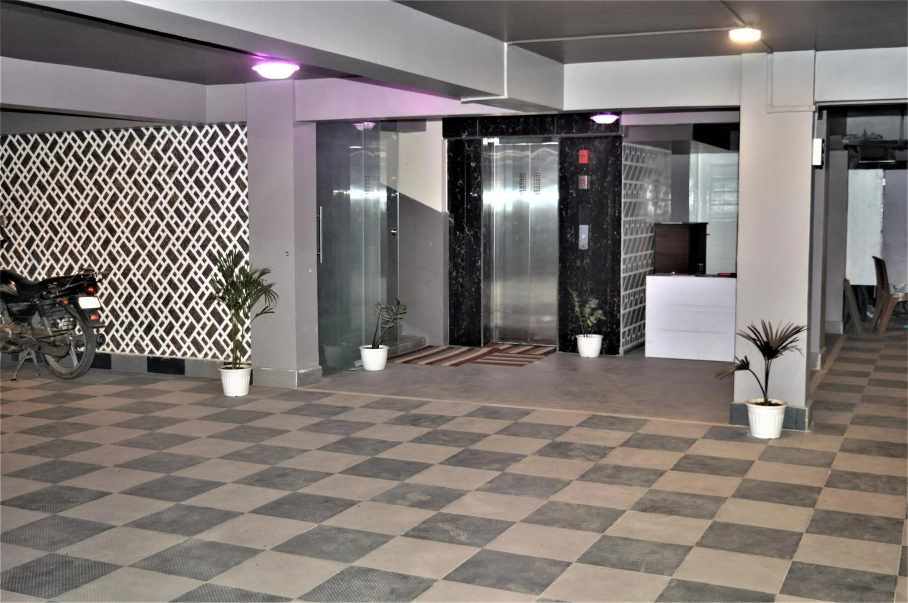 Parking in ESSENCE GRANDEUR