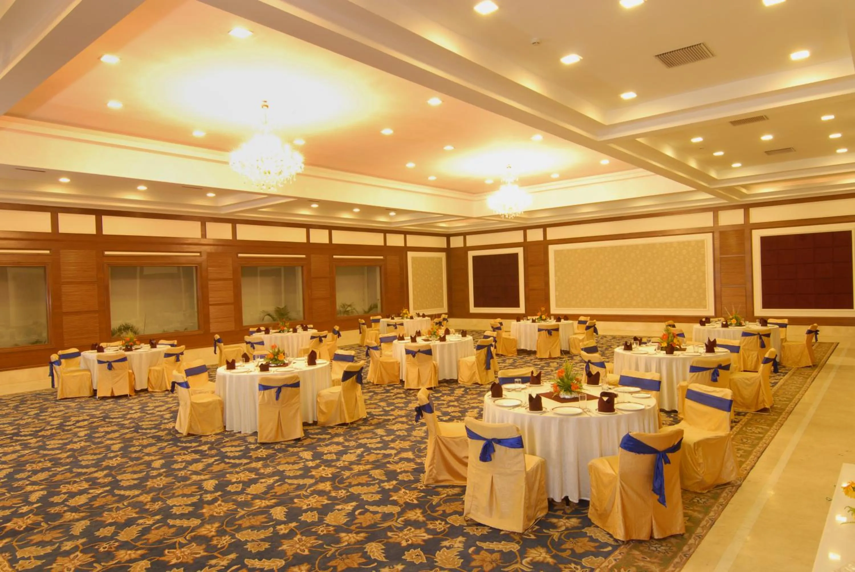 Banquet/Function facilities in Chanakya Bnr Hotel