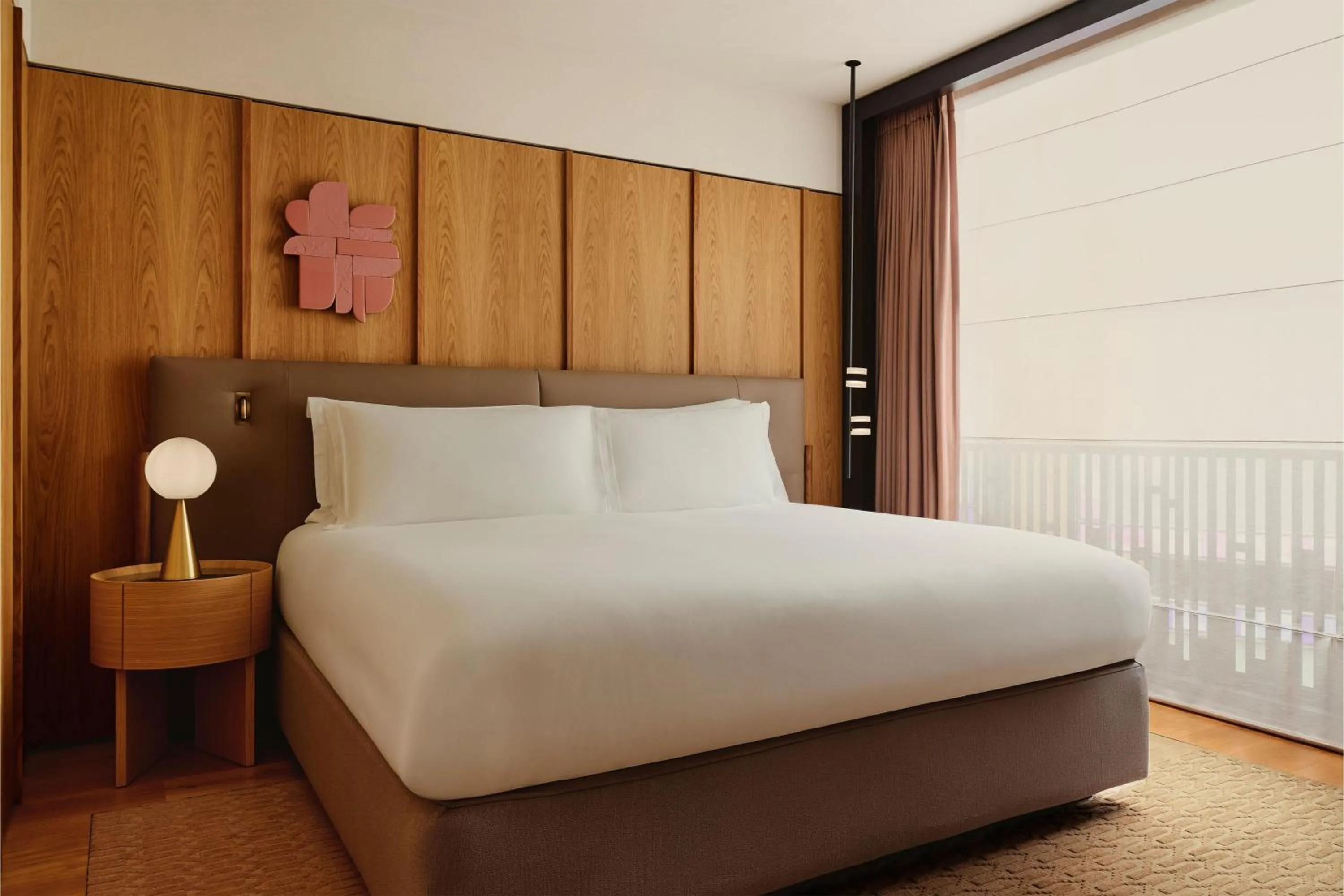 Bedroom, Bed in The Emory, Maybourne