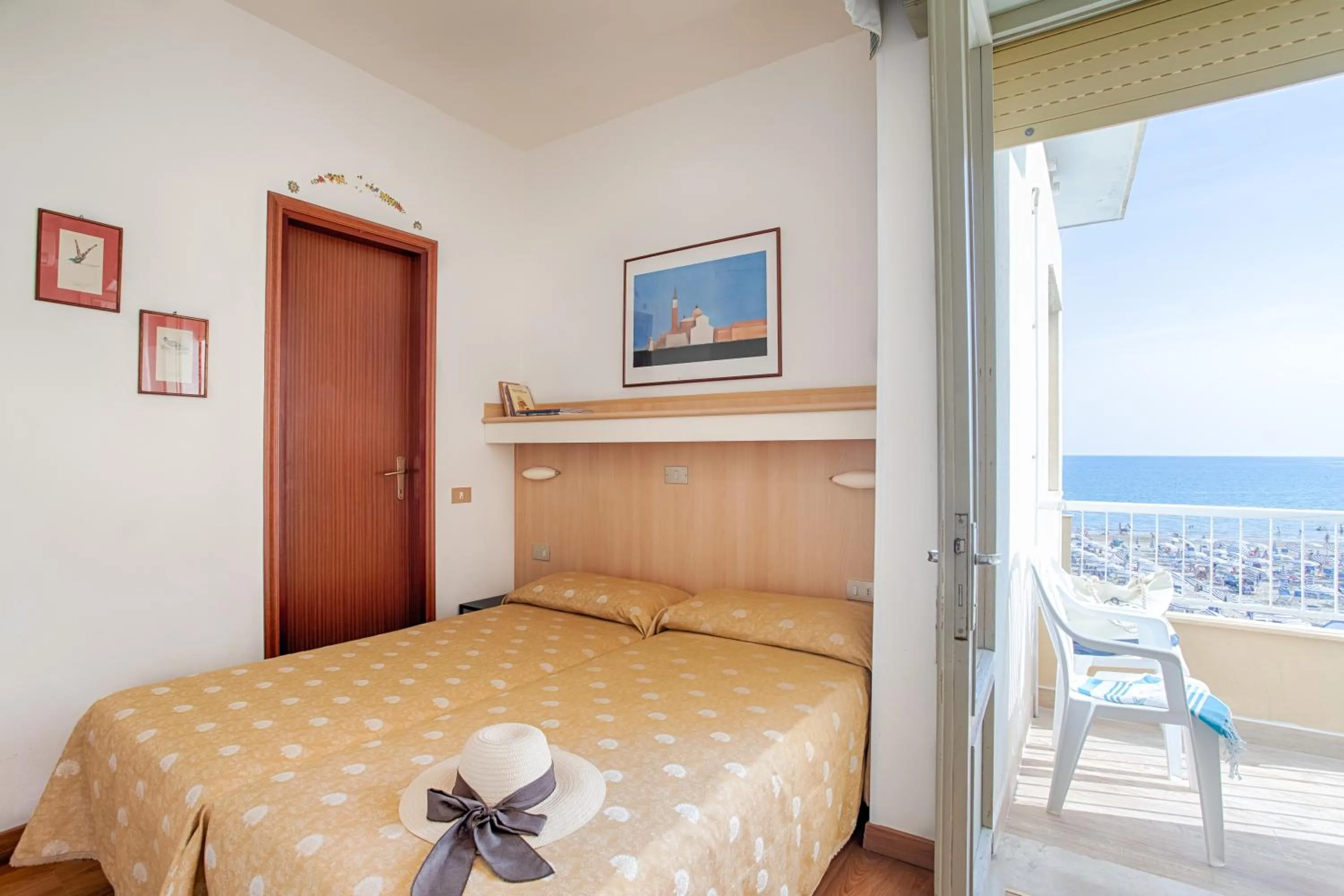 Bed in Hotel Telenia