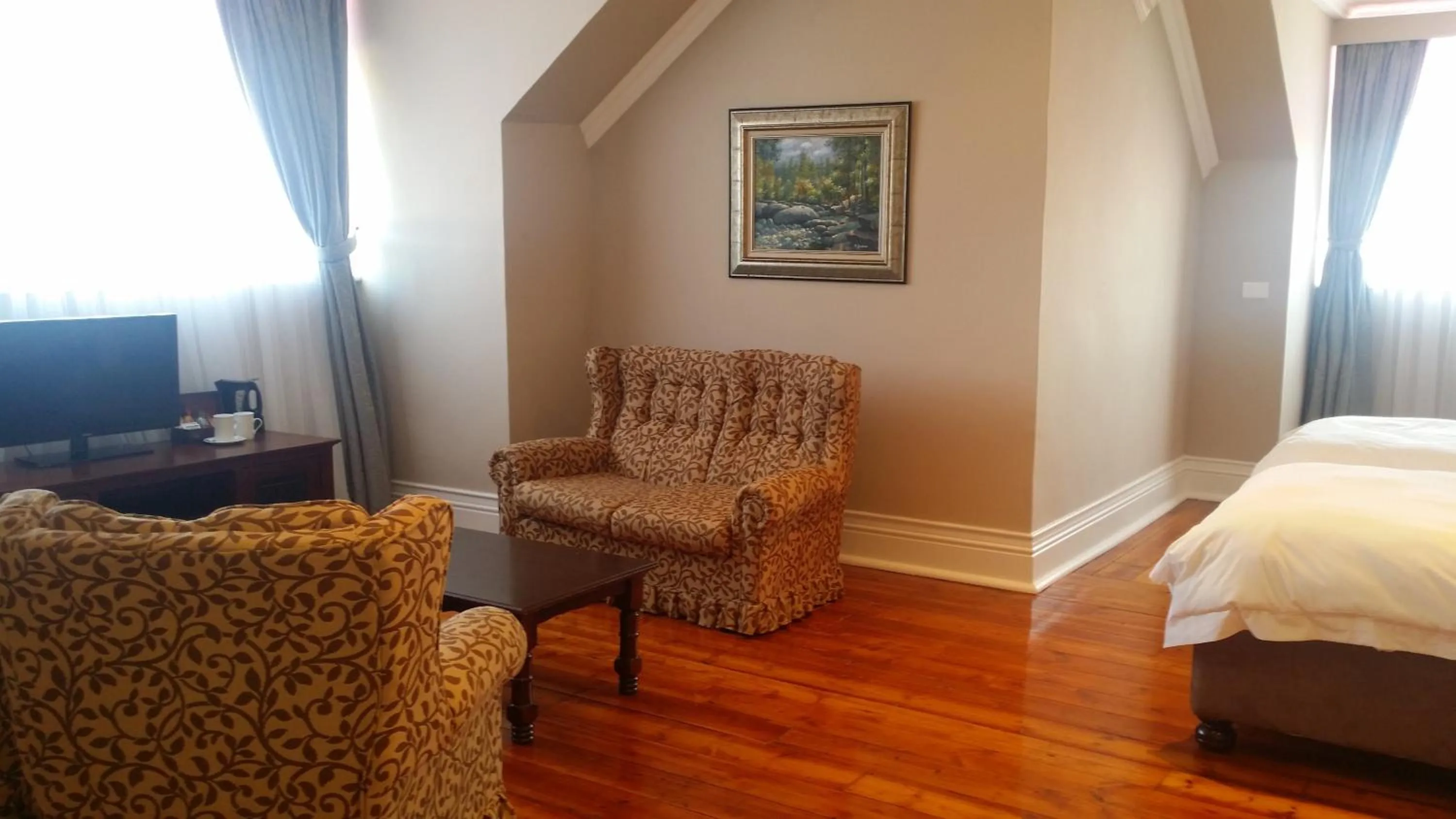 Decorative detail, Bed in Park Place Boutique Guesthouse