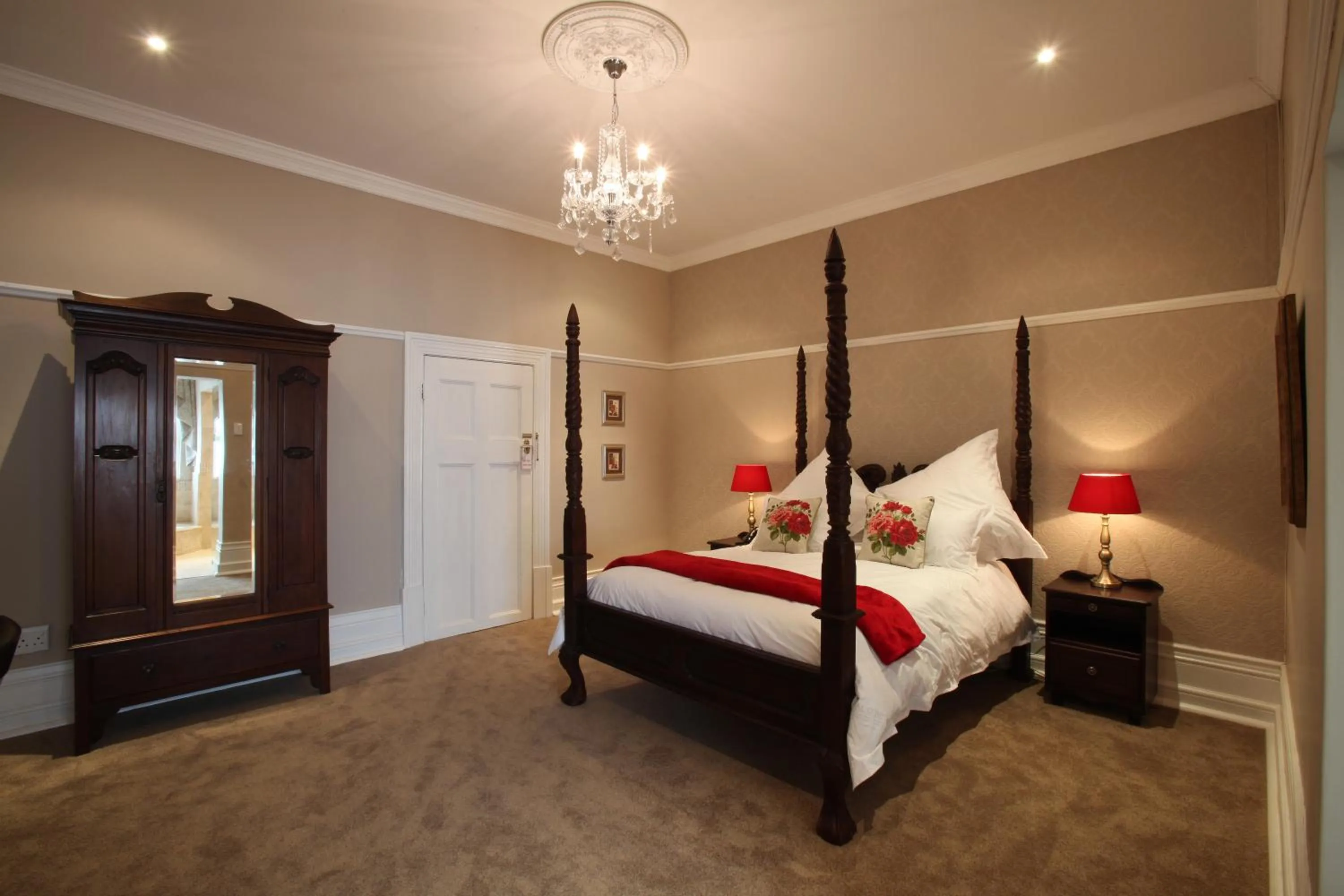 Photo of the whole room, Bed in Park Place Boutique Guesthouse