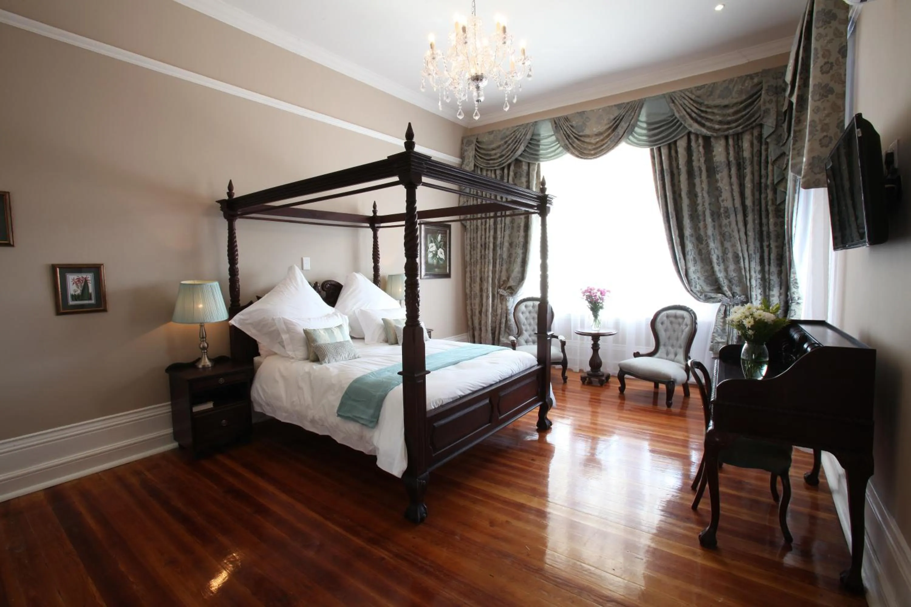 Photo of the whole room, Bed in Park Place Boutique Guesthouse