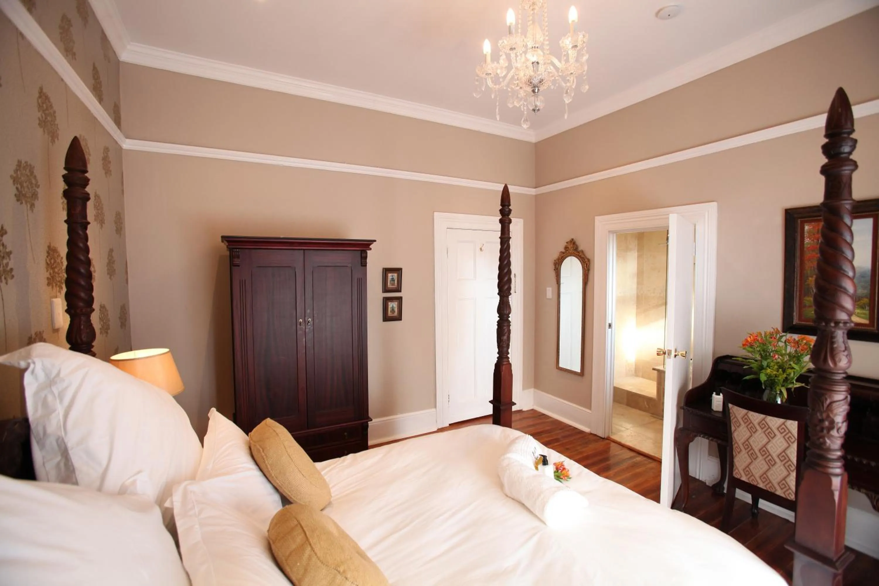 Photo of the whole room, Bed in Park Place Boutique Guesthouse