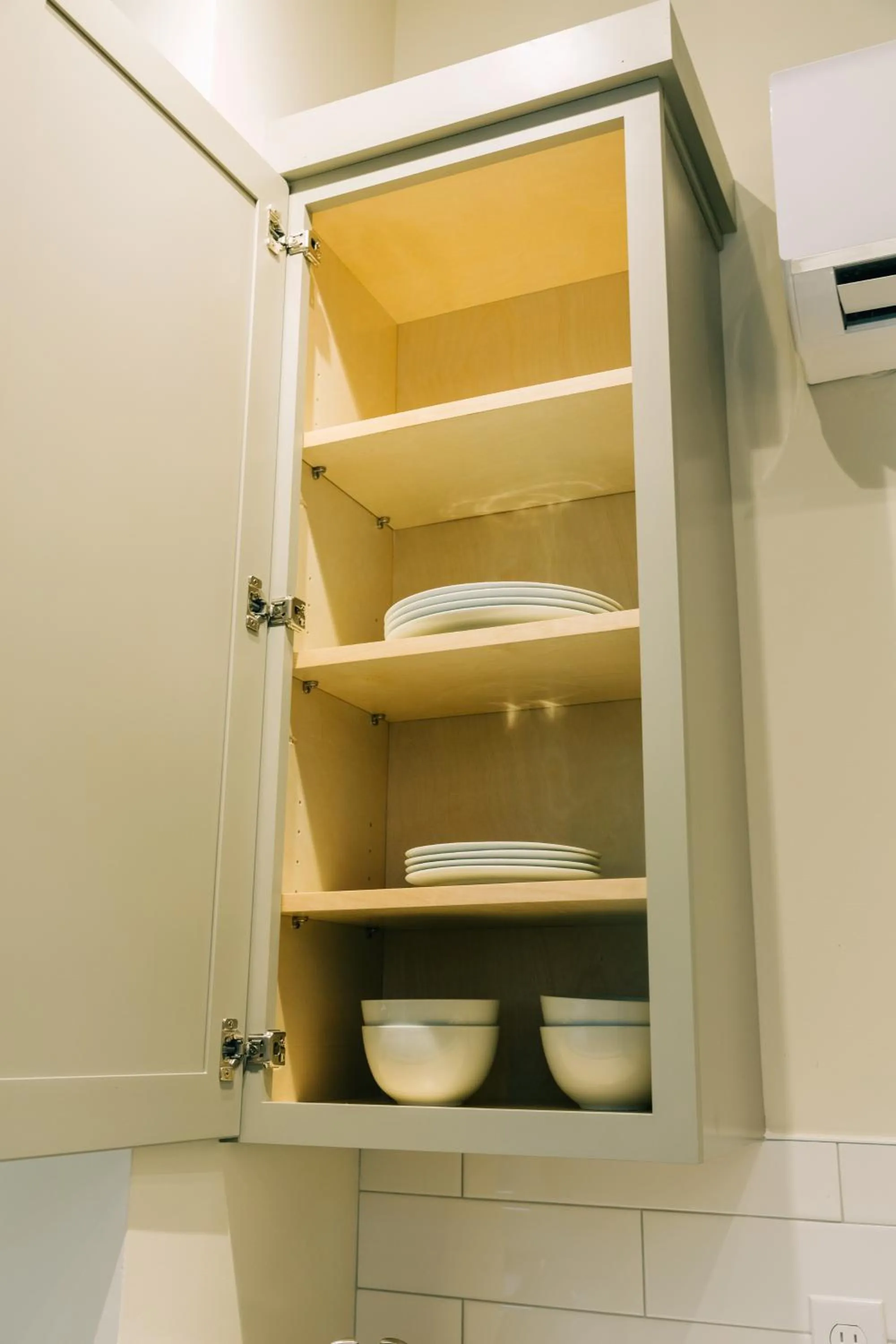 Kitchen or kitchenette in The St. Clair