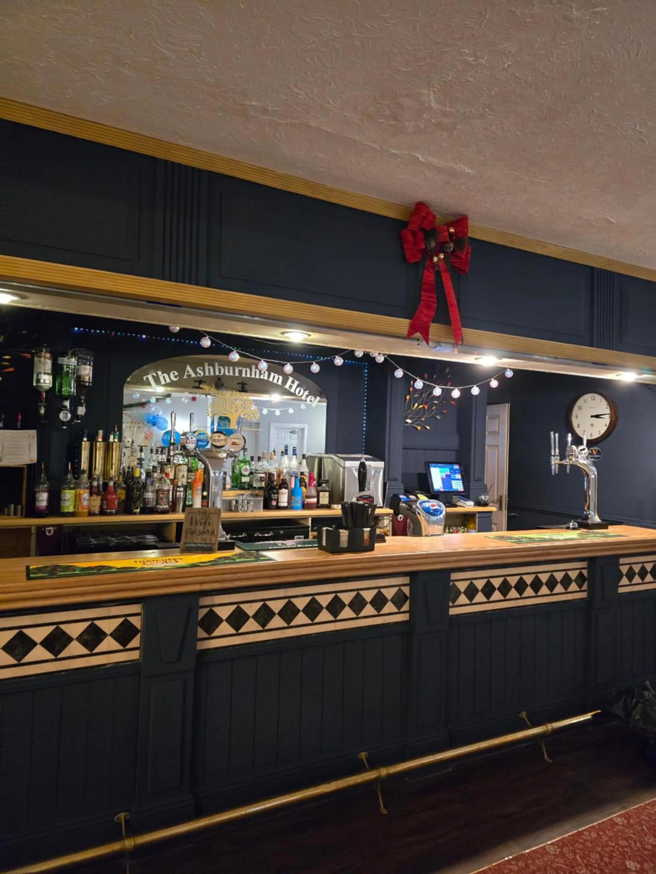 Lounge or bar in Ashburnham Hotel