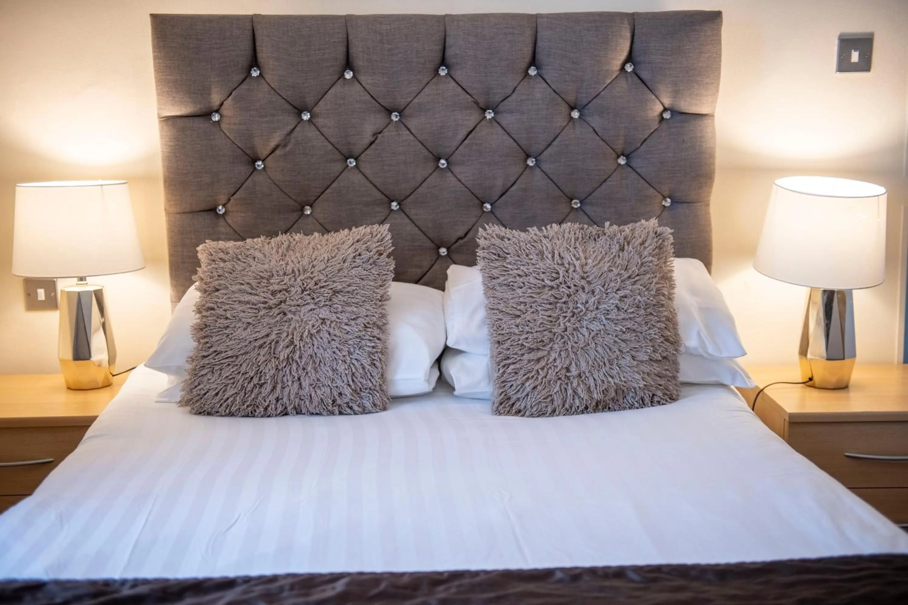 Bed in Ashburnham Hotel