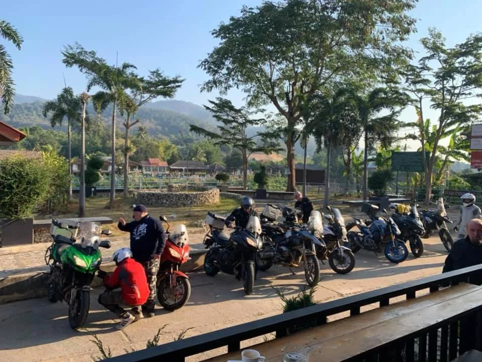 Garden in Saranya River House สรัญญาริเวอร์เฮาส์