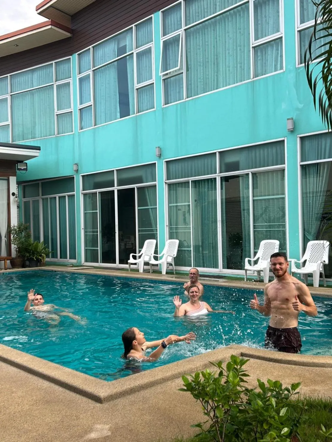 Swimming pool in Saranya River House สรัญญาริเวอร์เฮาส์