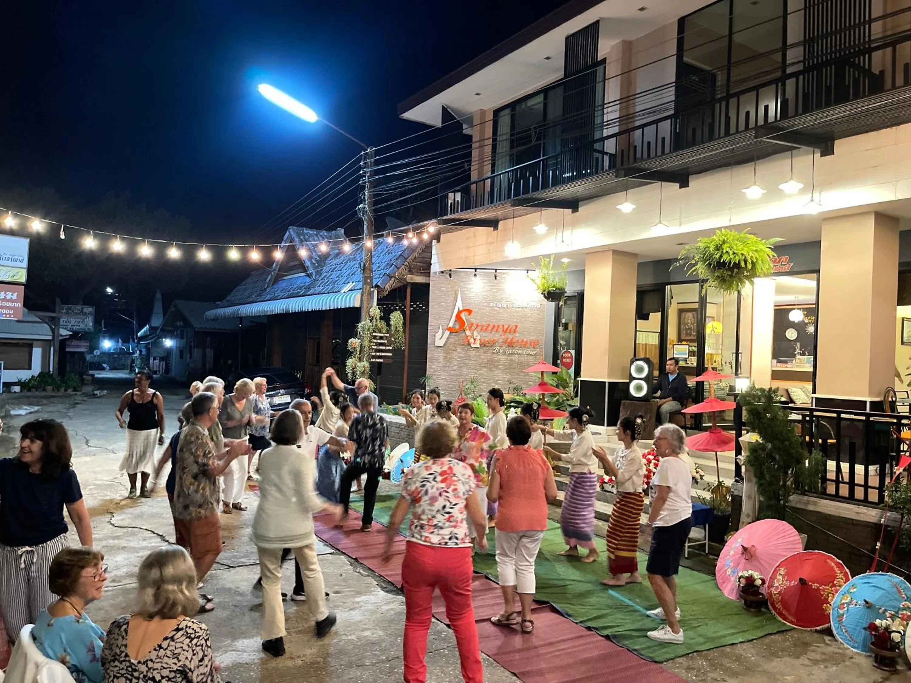 Balcony/Terrace in Saranya River House สรัญญาริเวอร์เฮาส์