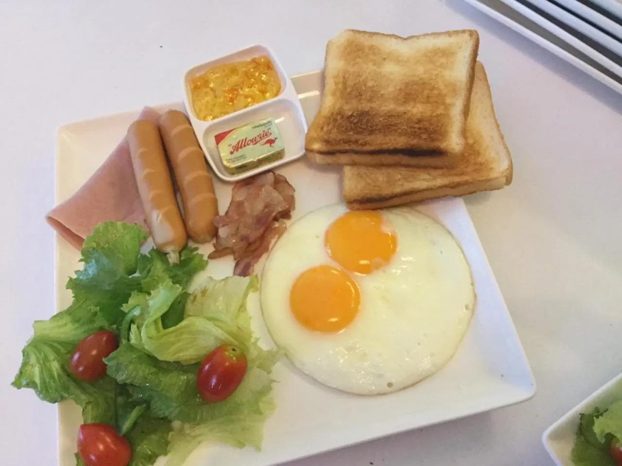 Breakfast in Saranya River House สรัญญาริเวอร์เฮาส์