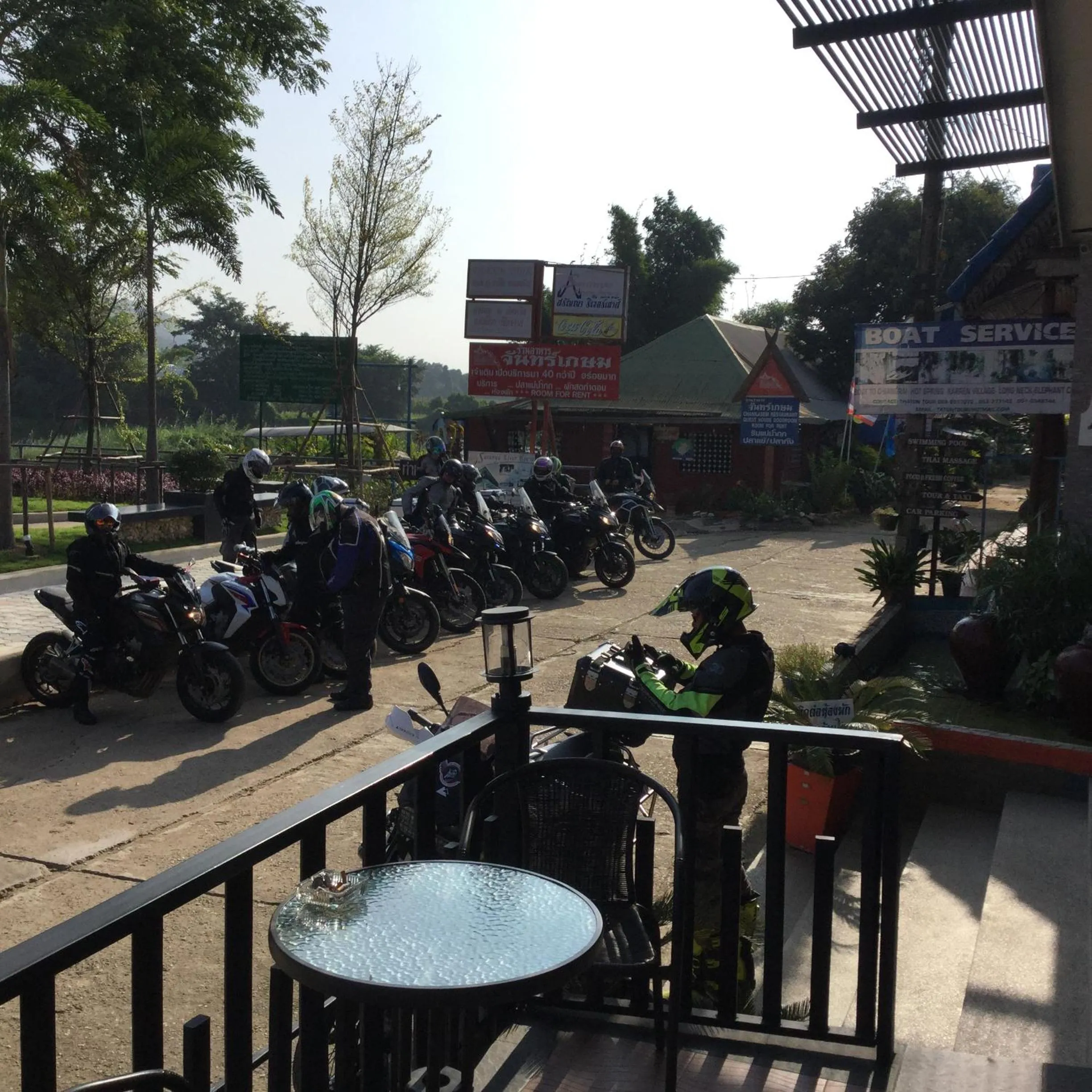 Patio in Saranya River House สรัญญาริเวอร์เฮาส์