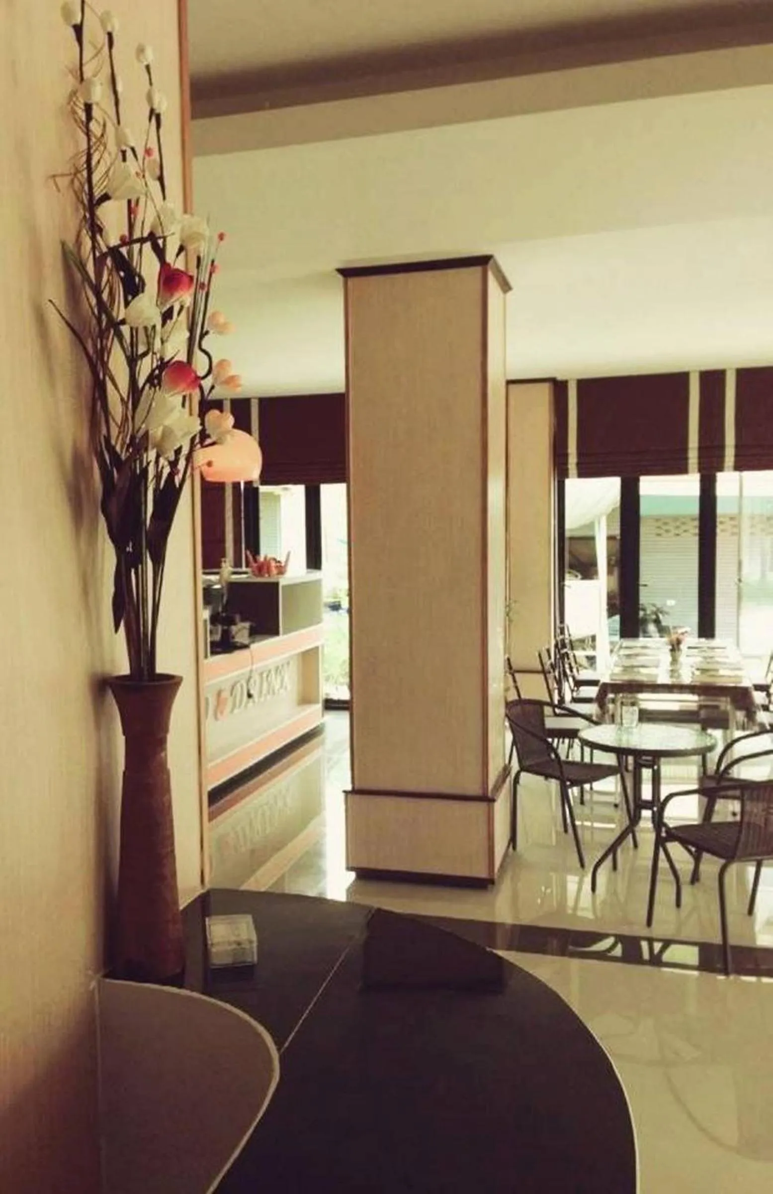 Restaurant/places to eat in Saranya River House สรัญญาริเวอร์เฮาส์