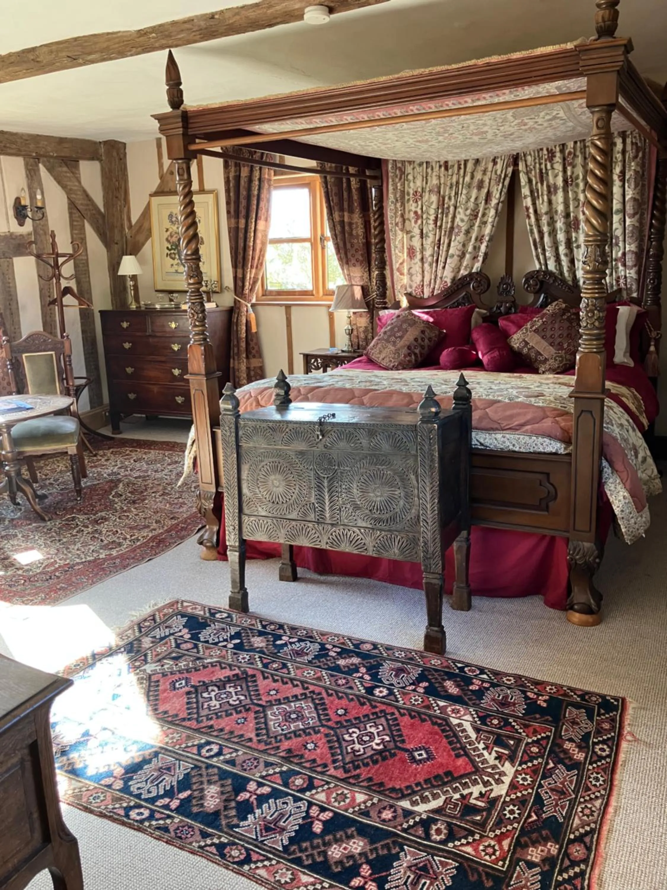 Bed in Valley Farmhouse, Westhall